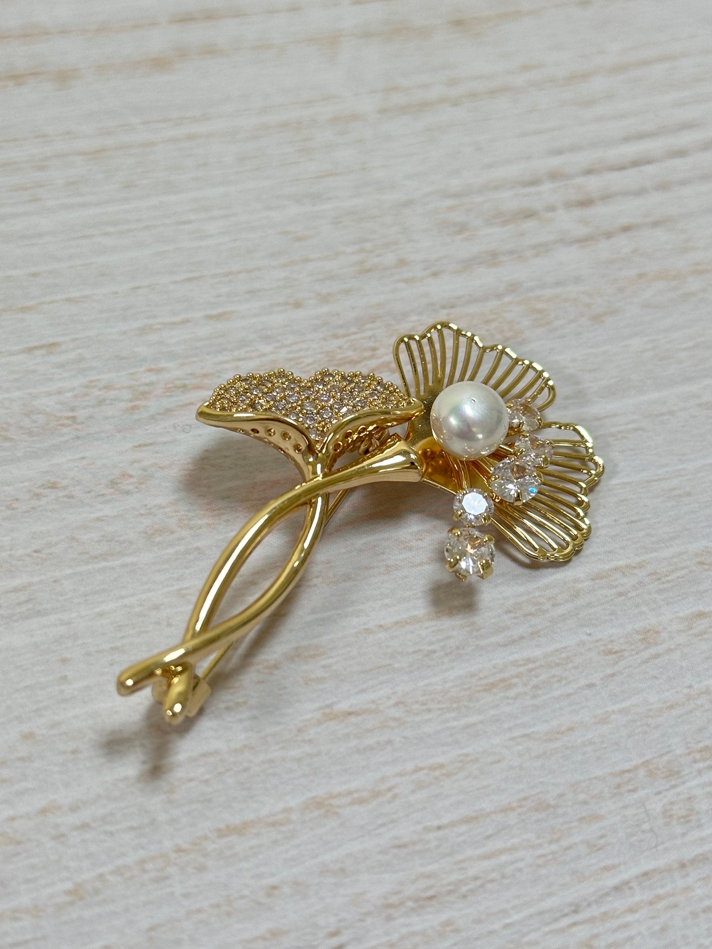 Leaf Flower Brooch