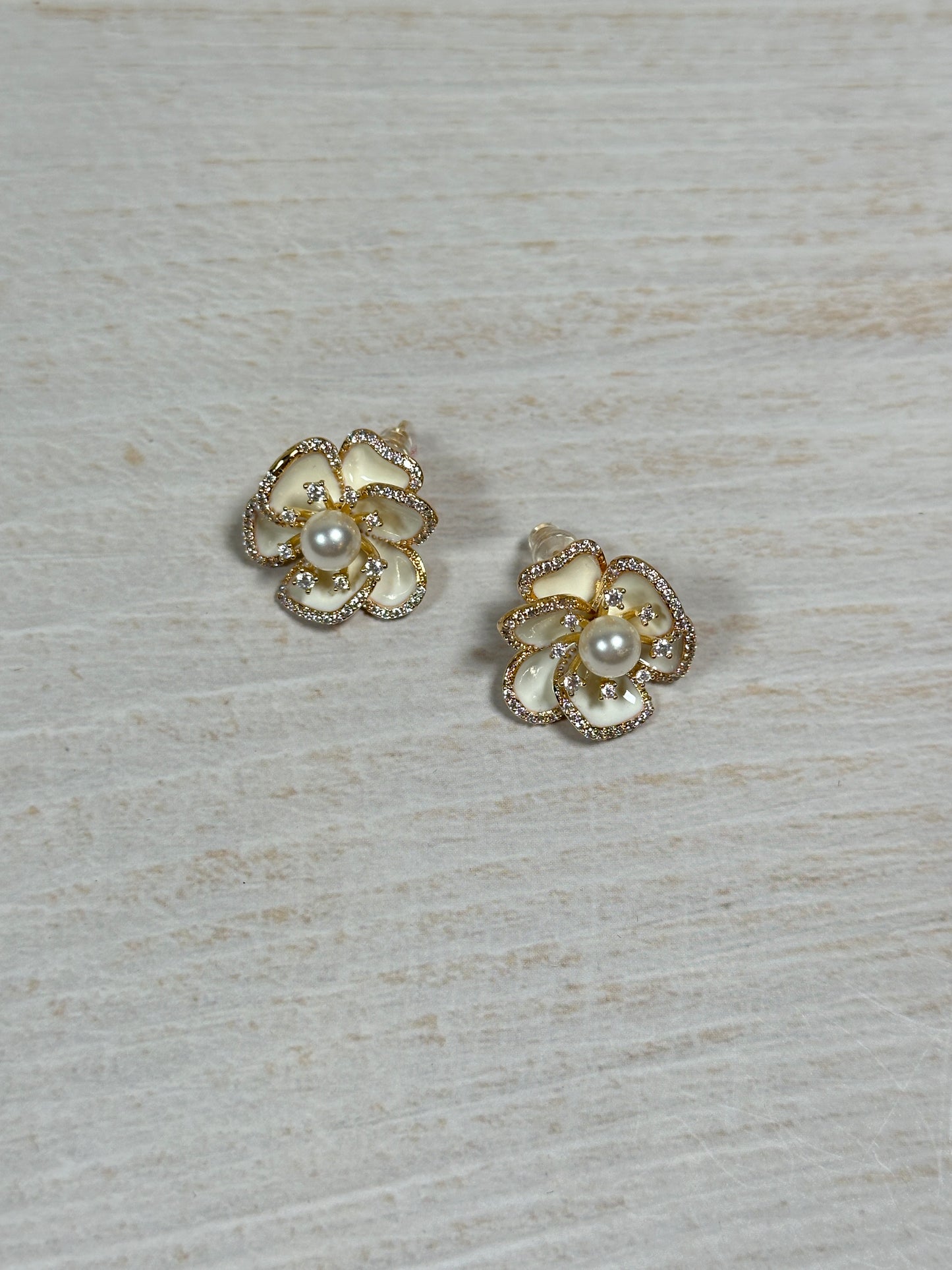 Beautiful Flower Earring