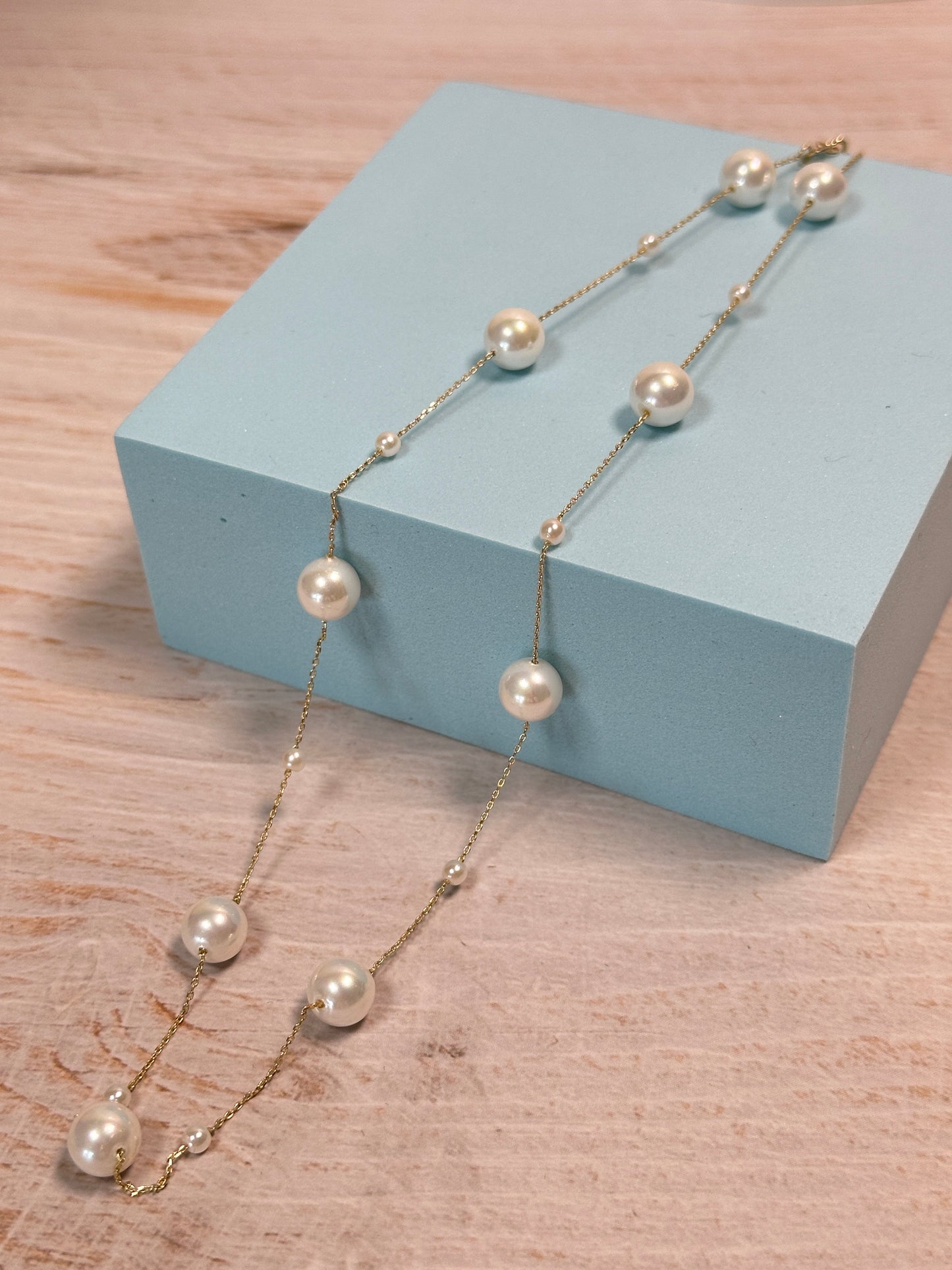 Pearl Necklace with Adjustable Length
