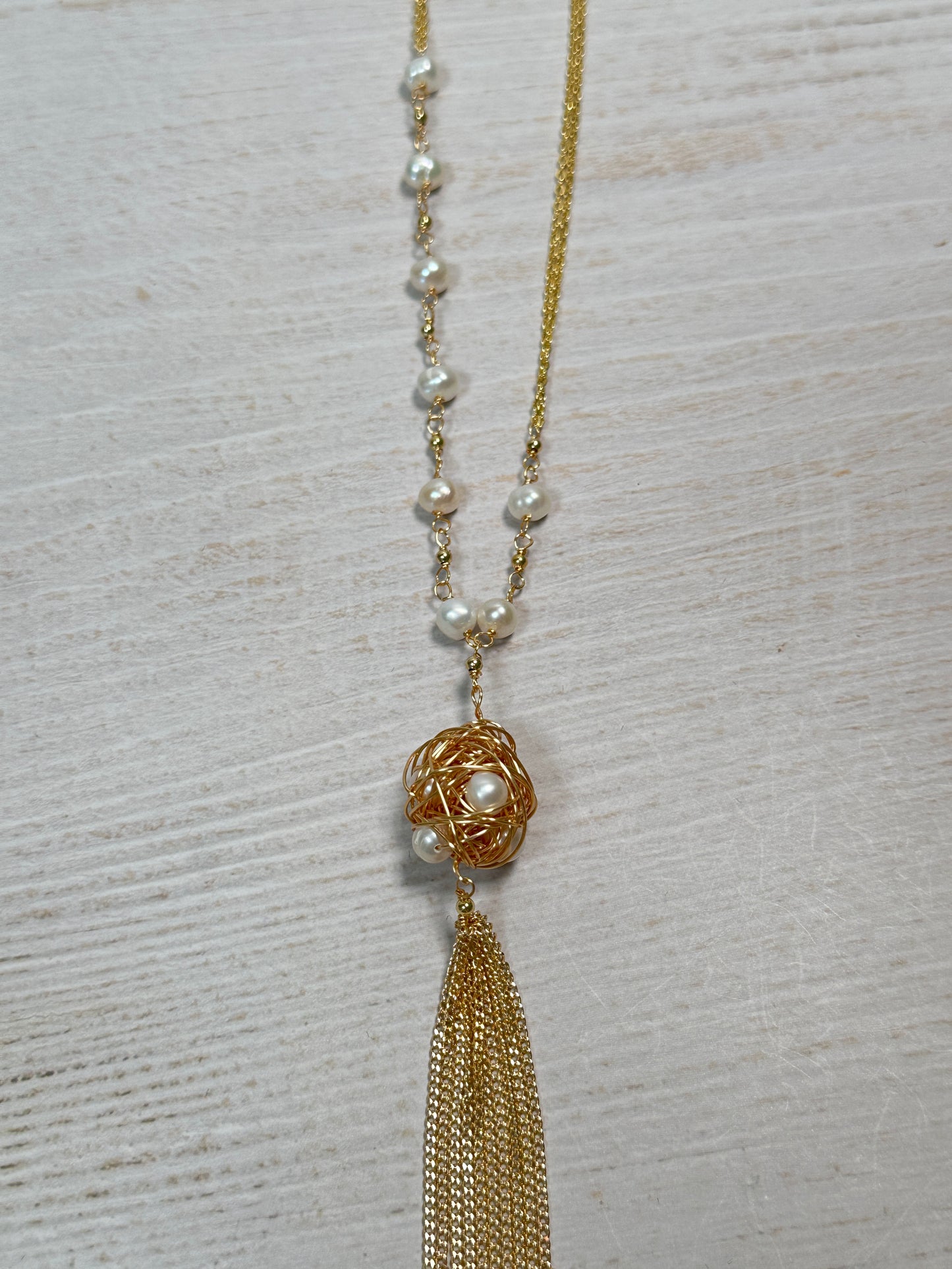 Long Sweater Pendant with Pearl