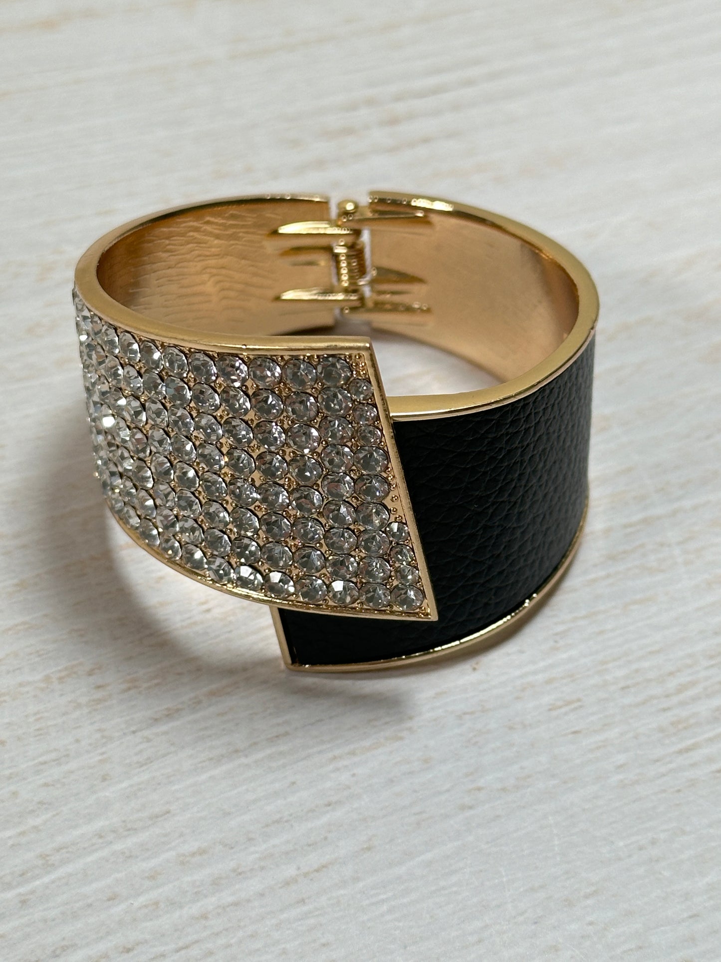 Trendy Crystal Bracelet