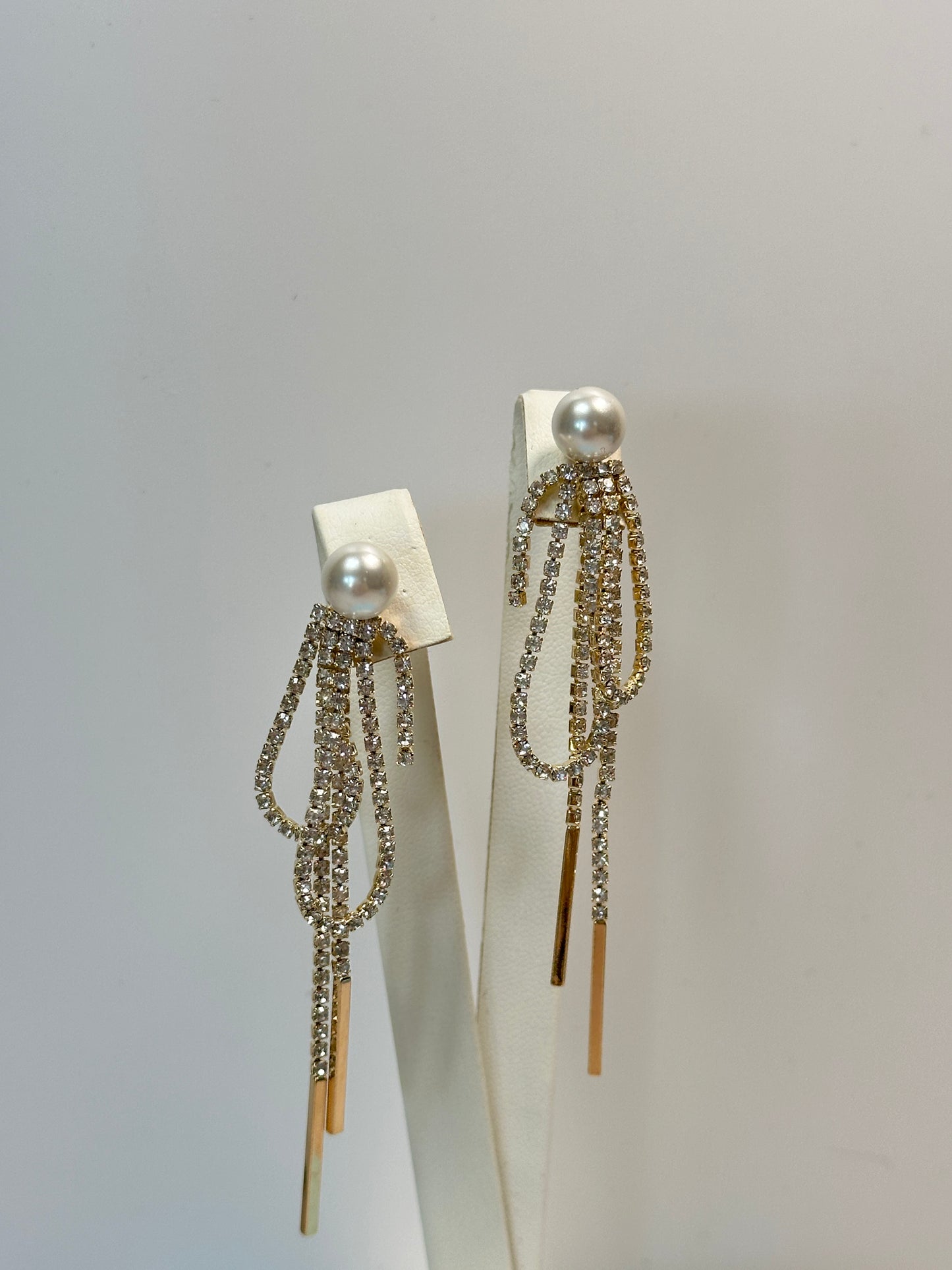 Sparkling Dangle Earring