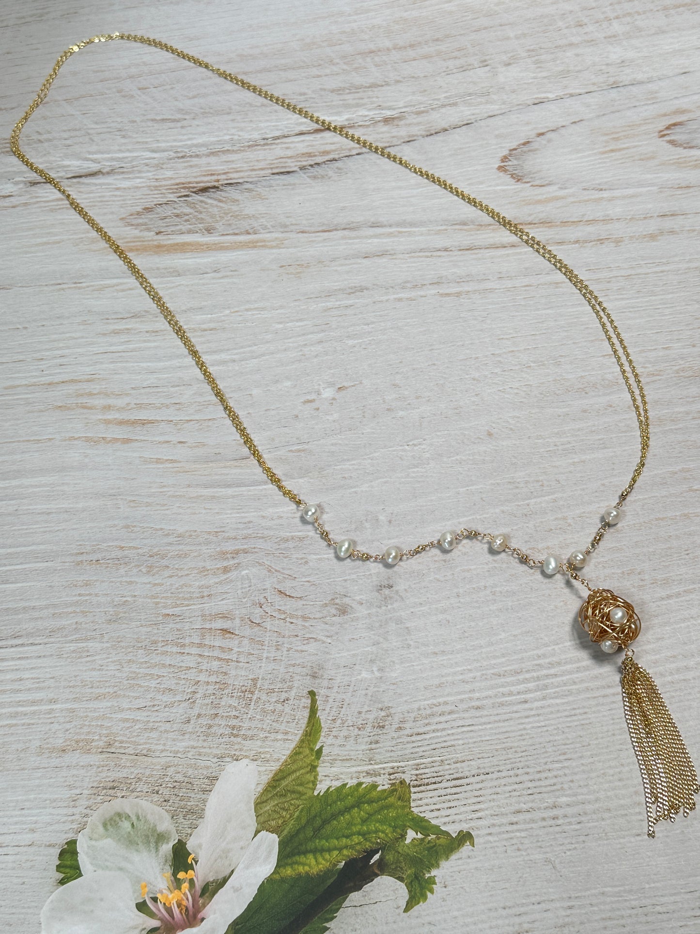 Long Sweater Pendant with Pearl
