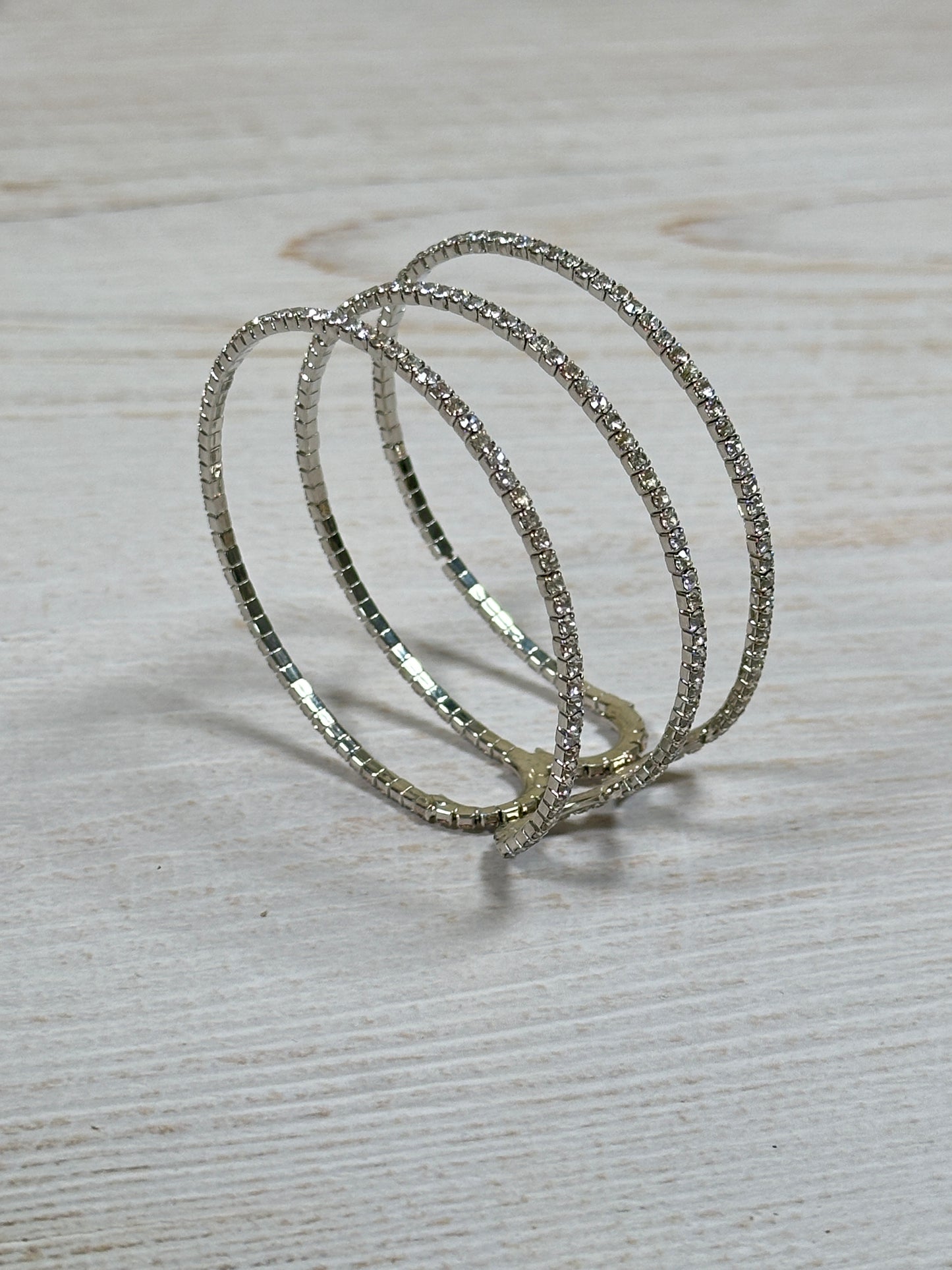 Lightweight Fashion Crystal Bracelet