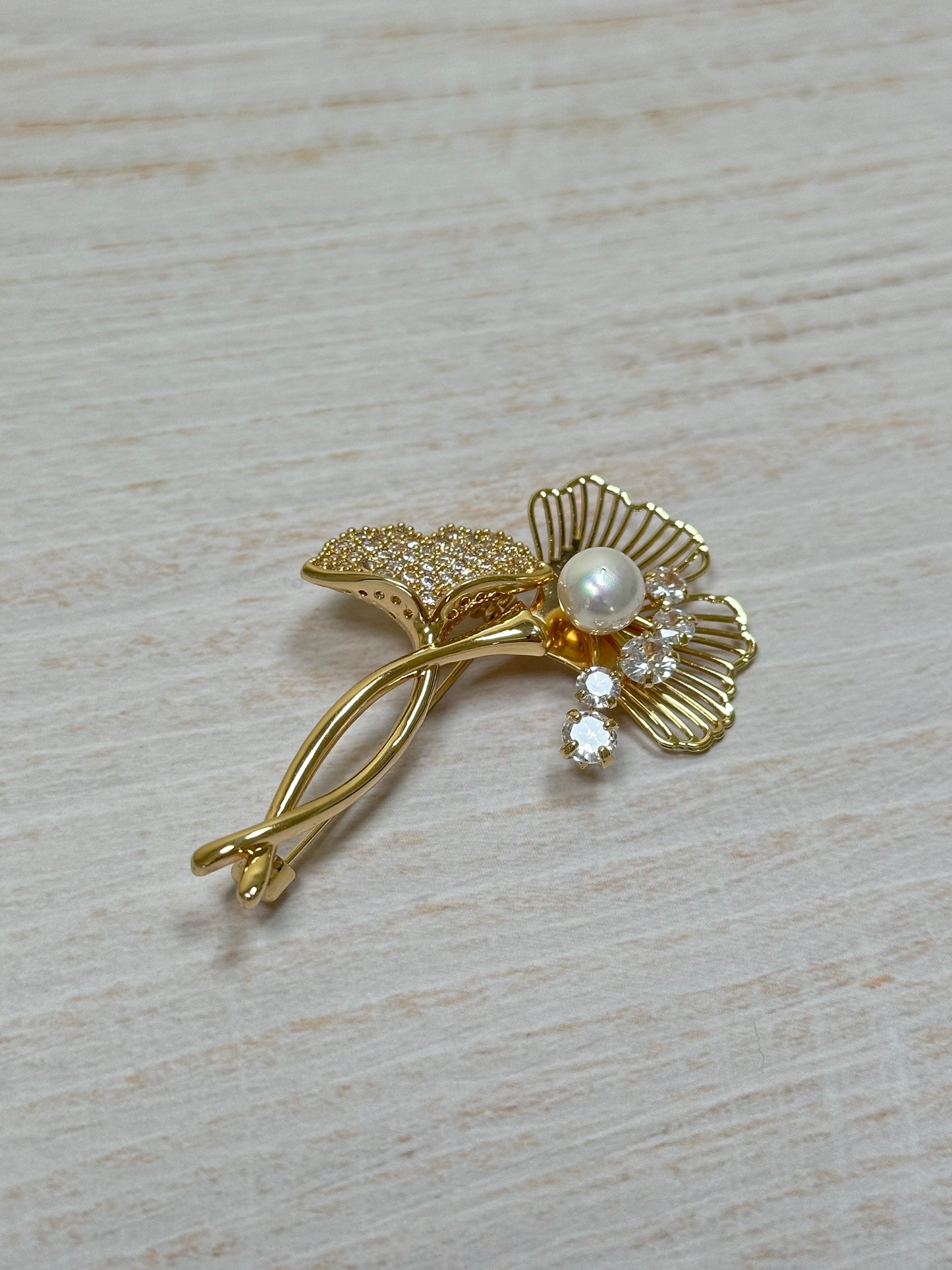 Leaf Flower Brooch