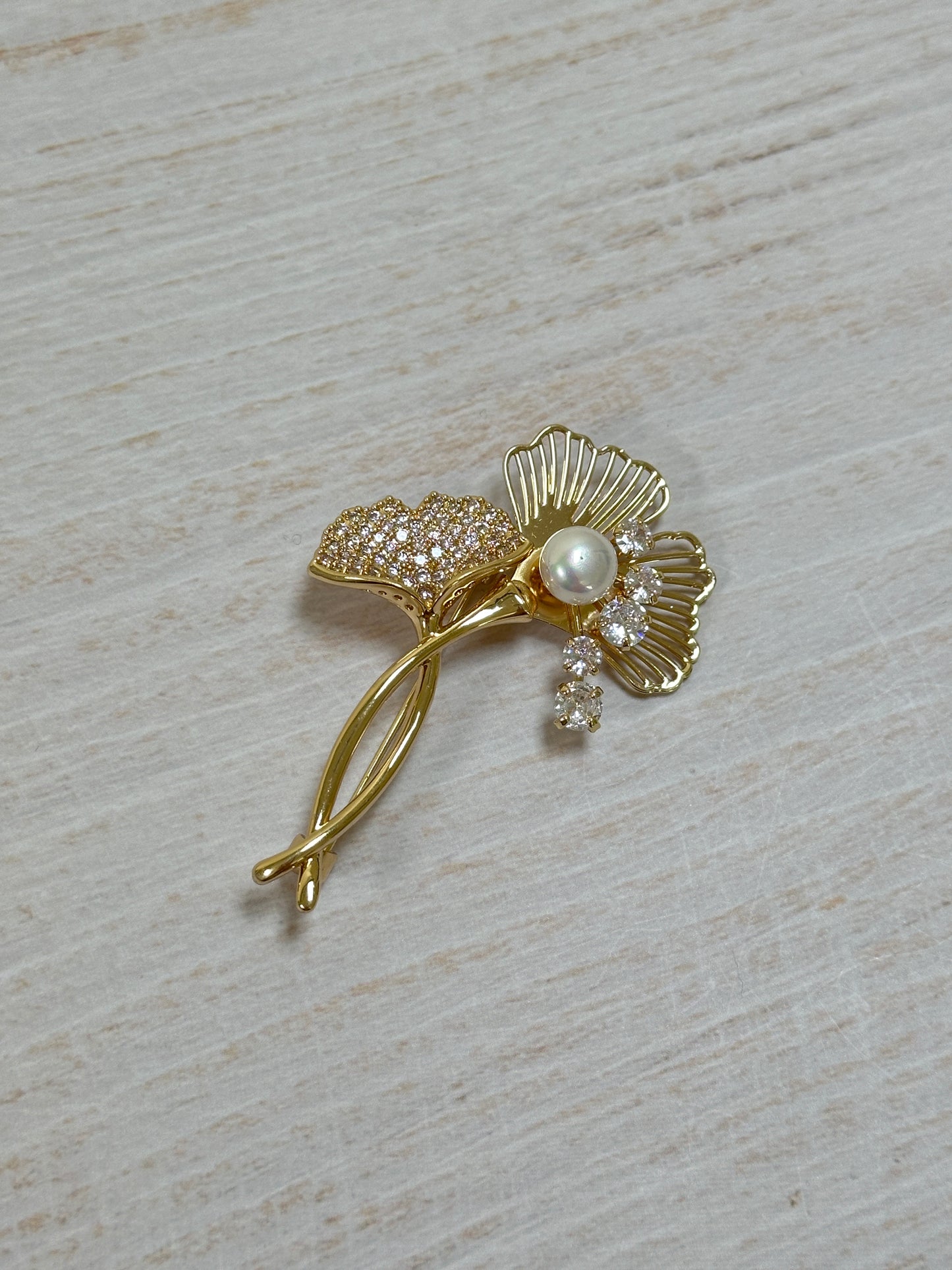 Leaf Flower Brooch