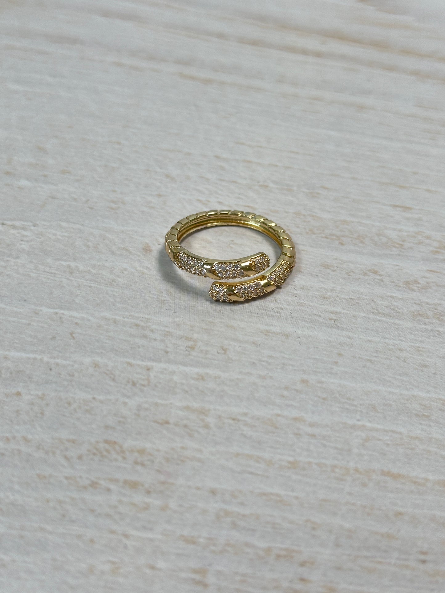 Stylish Adjustable Ring Simple Design