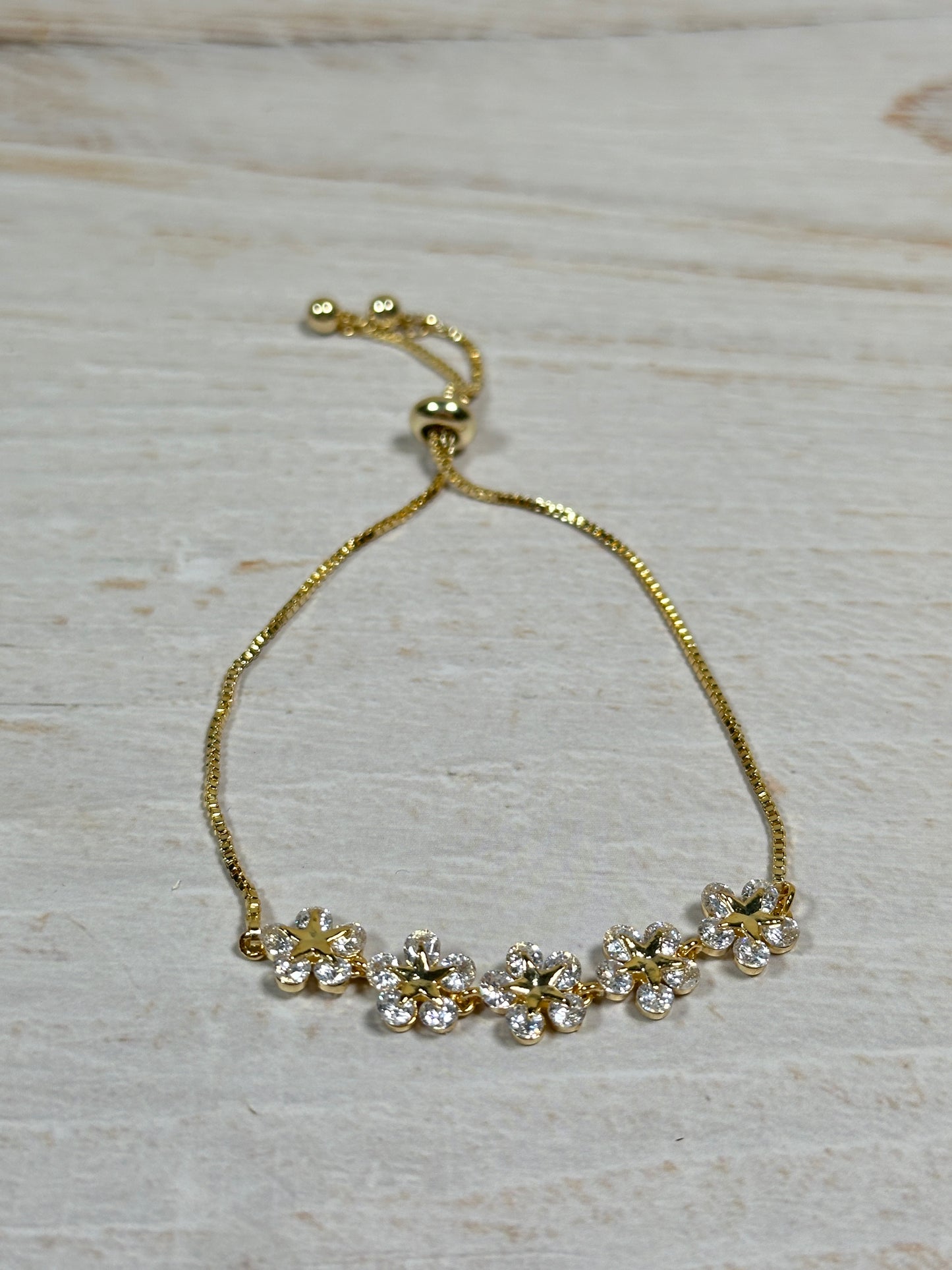 Sparkling Flower Bracelet