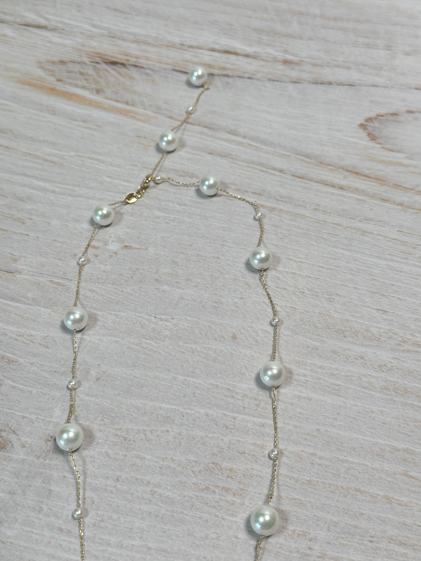 Pearl Necklace with Adjustable Length