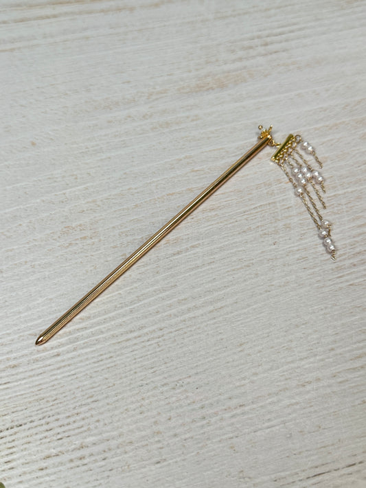 Hair Stick with Pearl Tessel