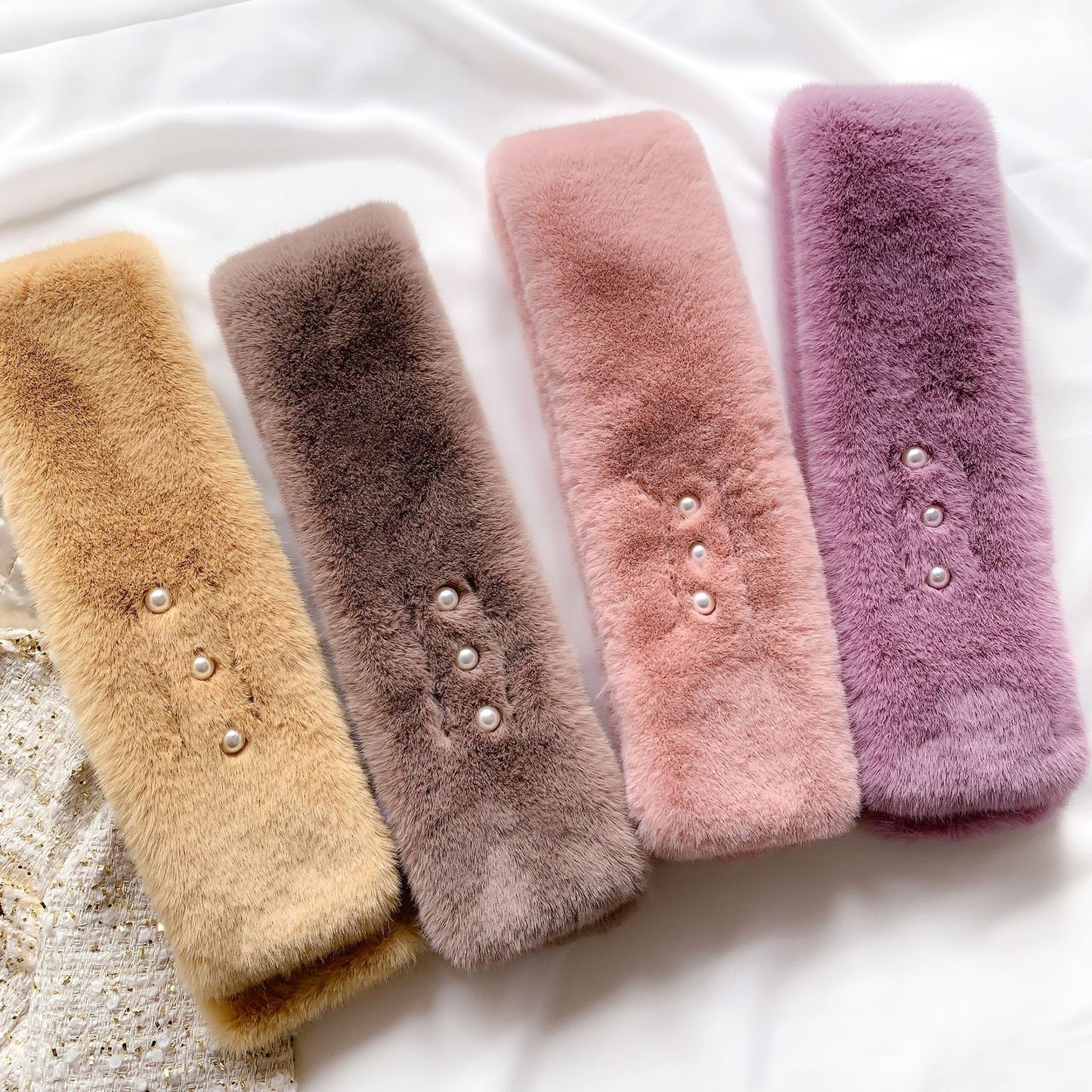 Premium Women Faux Scarf With Pearl