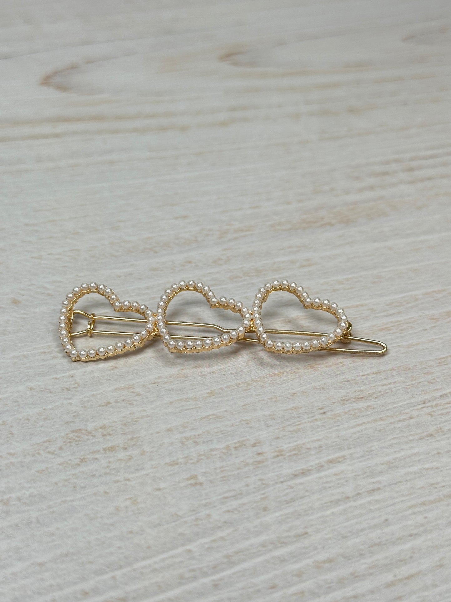 Heart Pearl Clip