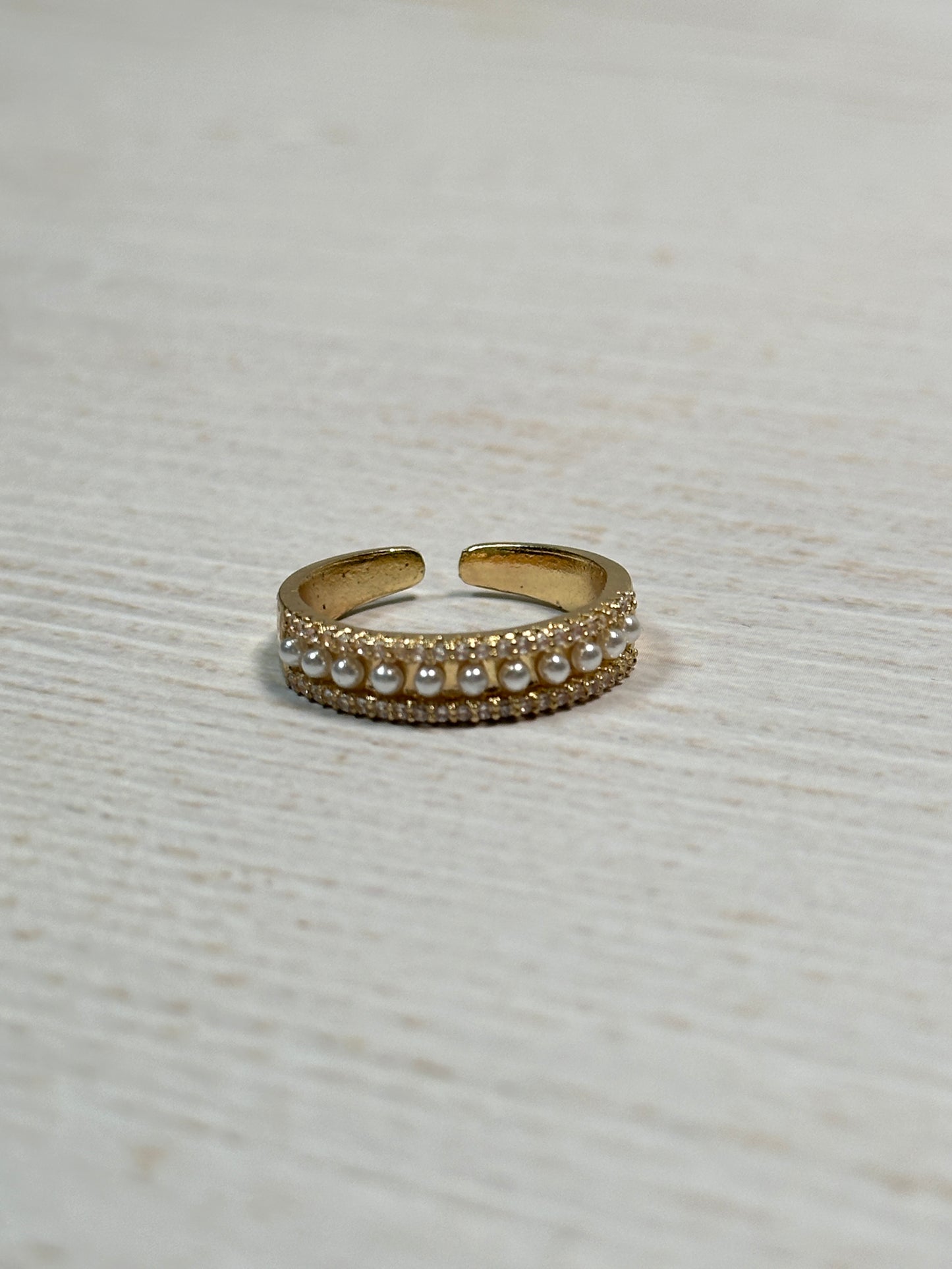 Stylish Pearl Adjustable Ring