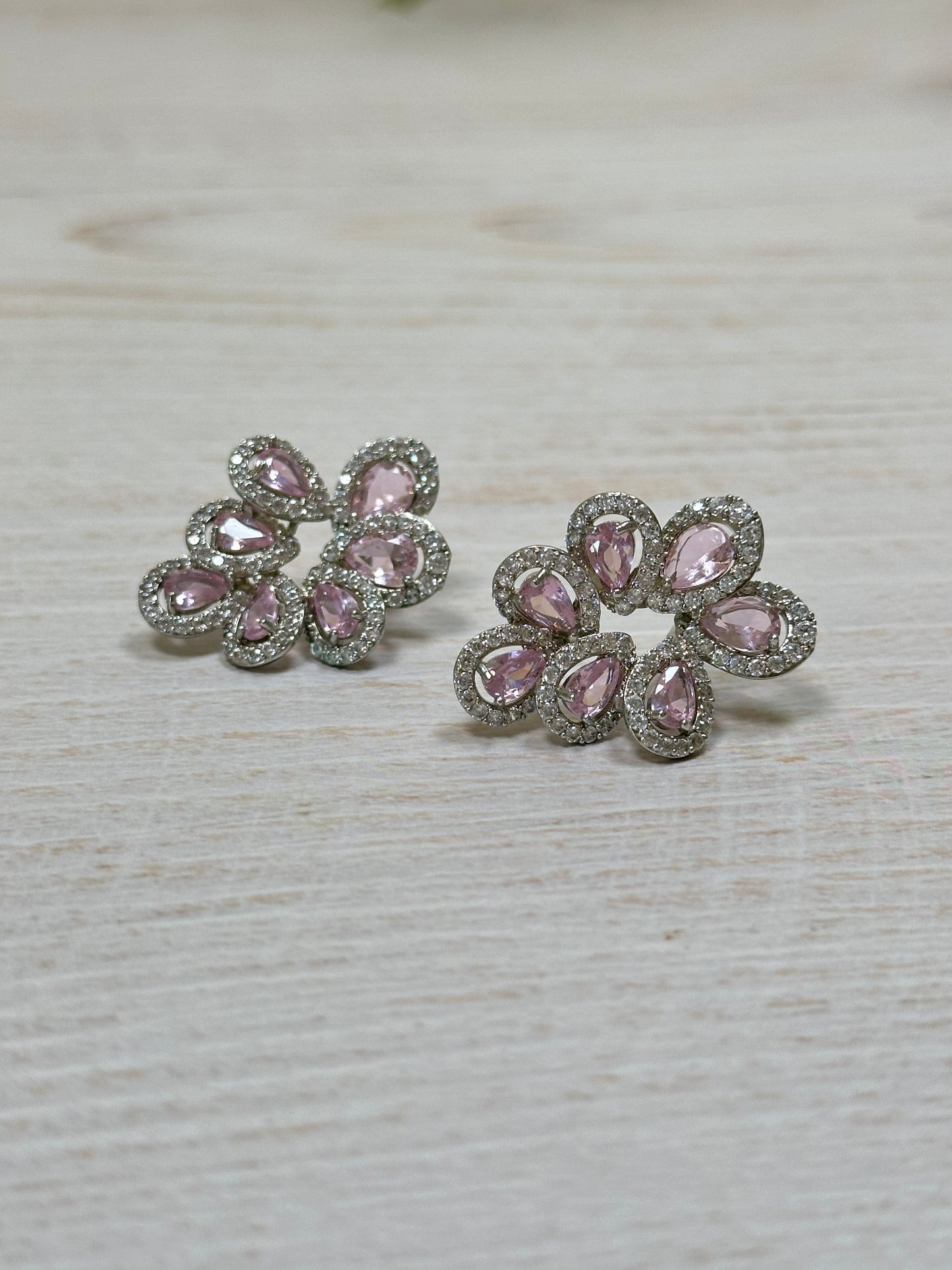 Elegant Cubic Zirconia Earring, Pink