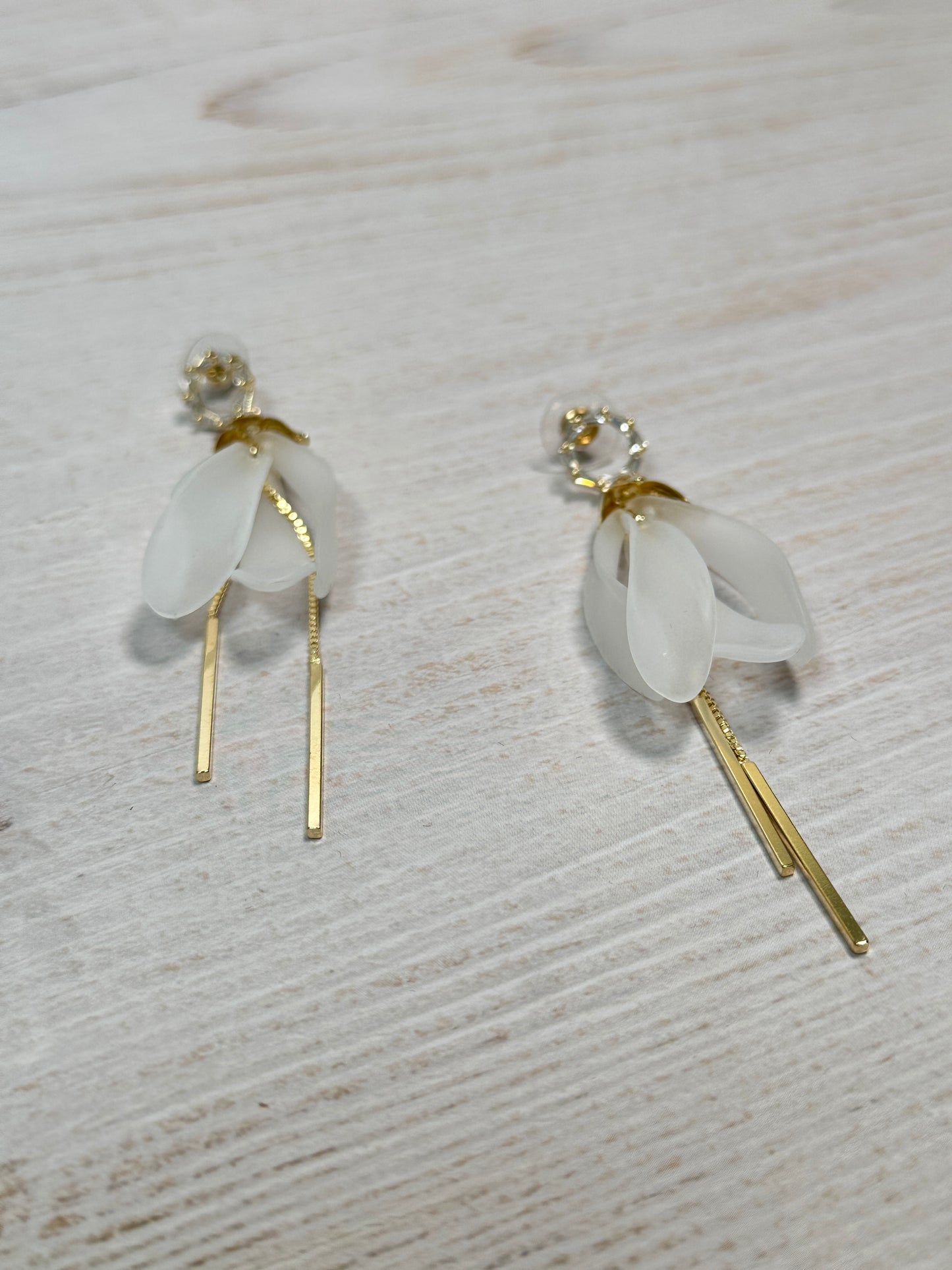 Stylish Dangle Earring