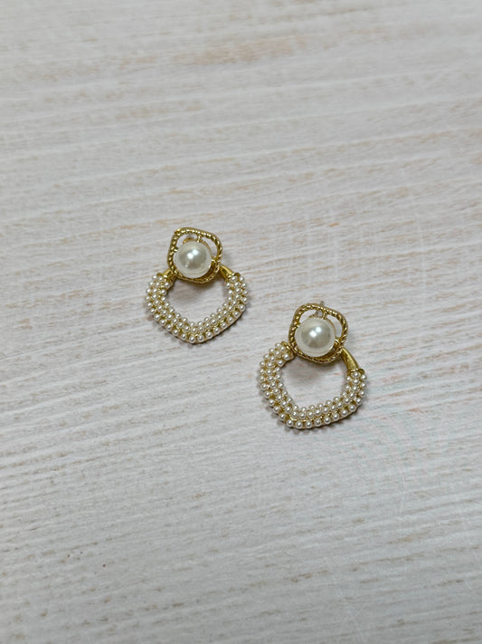 Fashion Pearl Earring