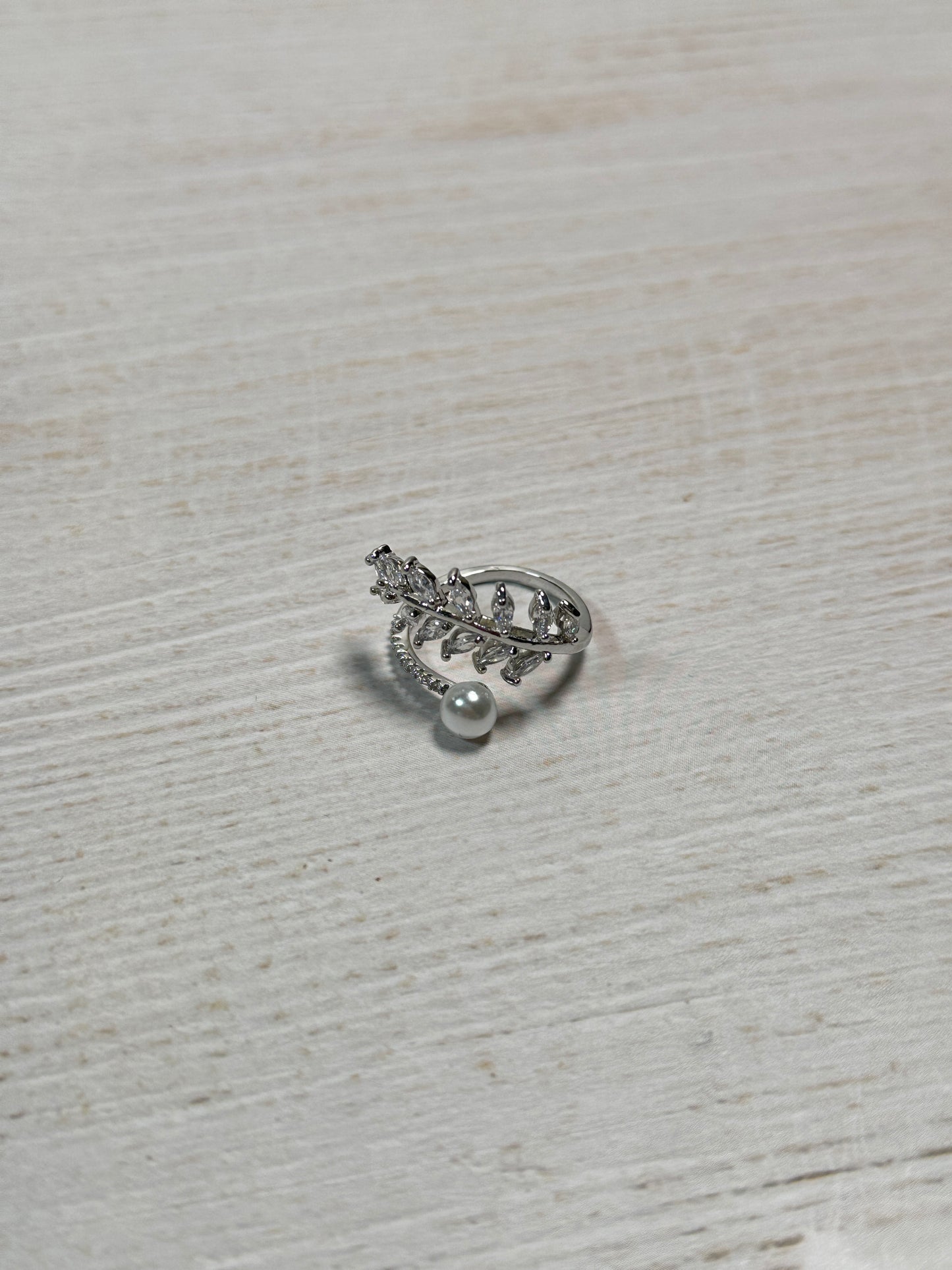 Leaf with Cubic Zirconia Adjustable Ring