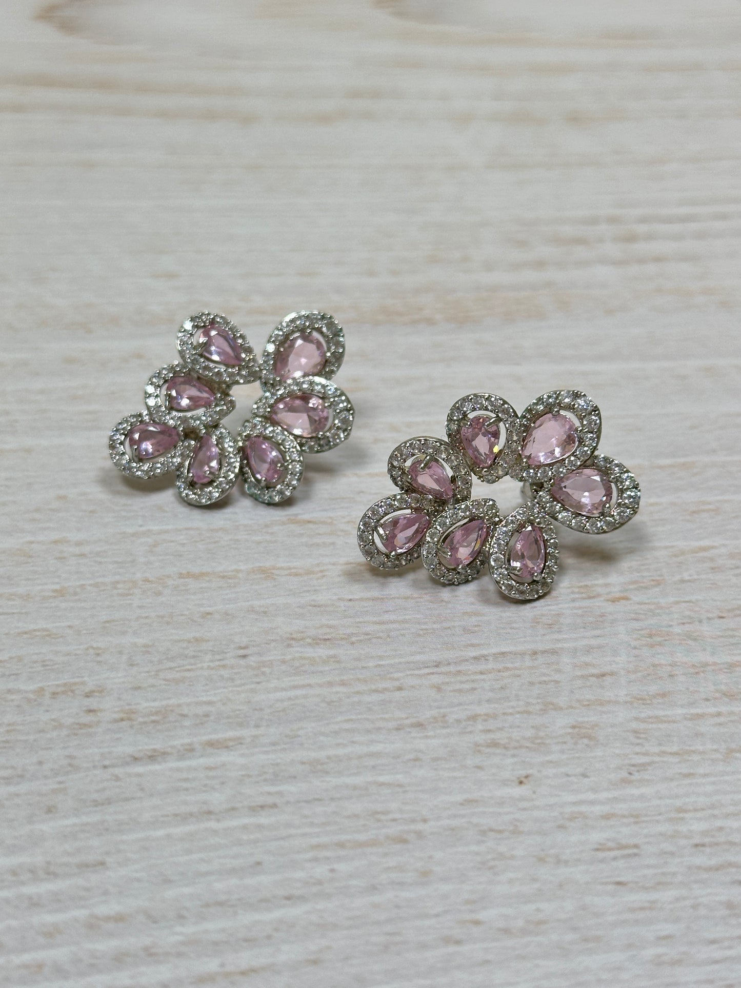 Elegant Cubic Zirconia Earring, Pink