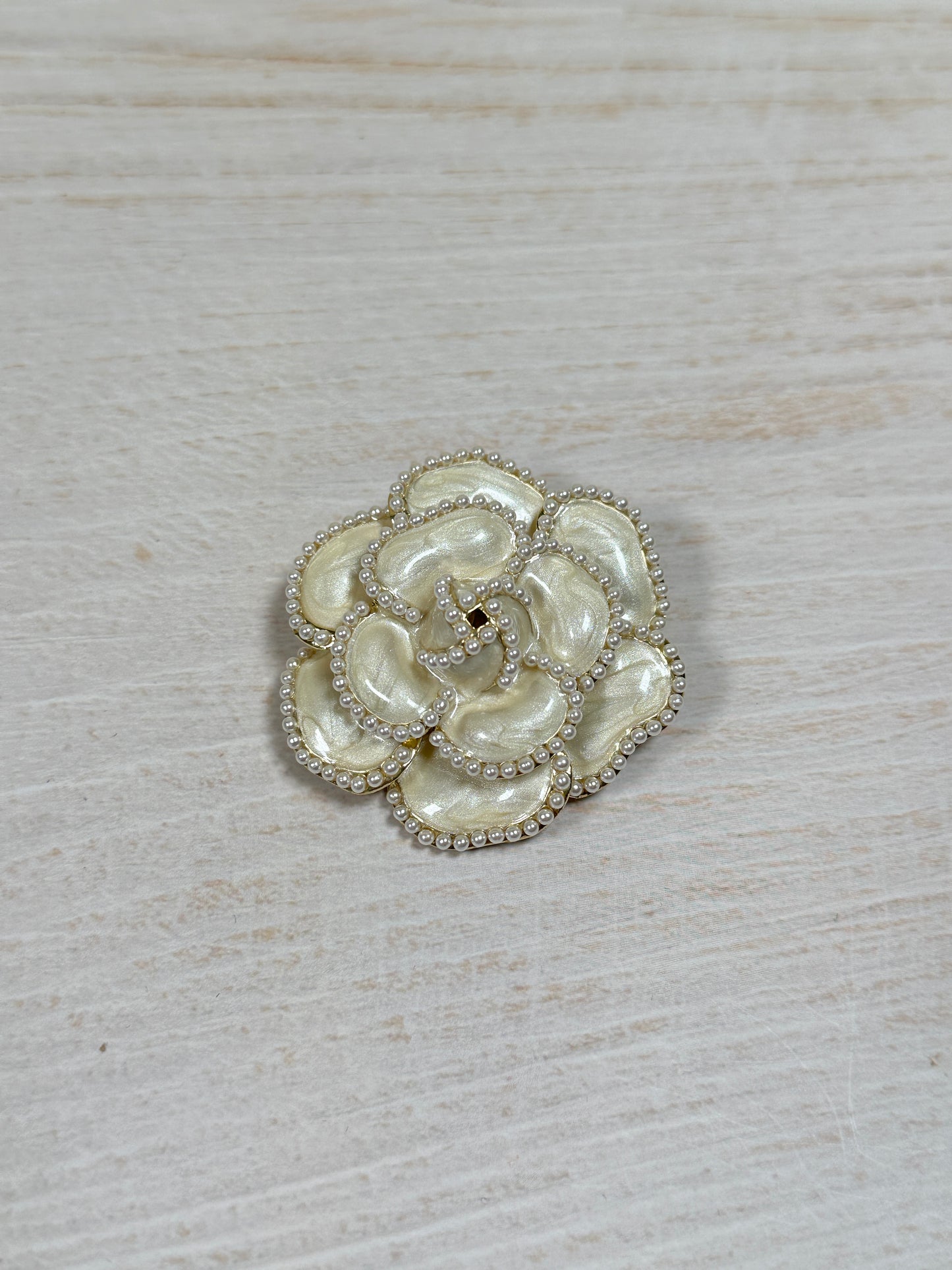 Flower Brooch with Pearl