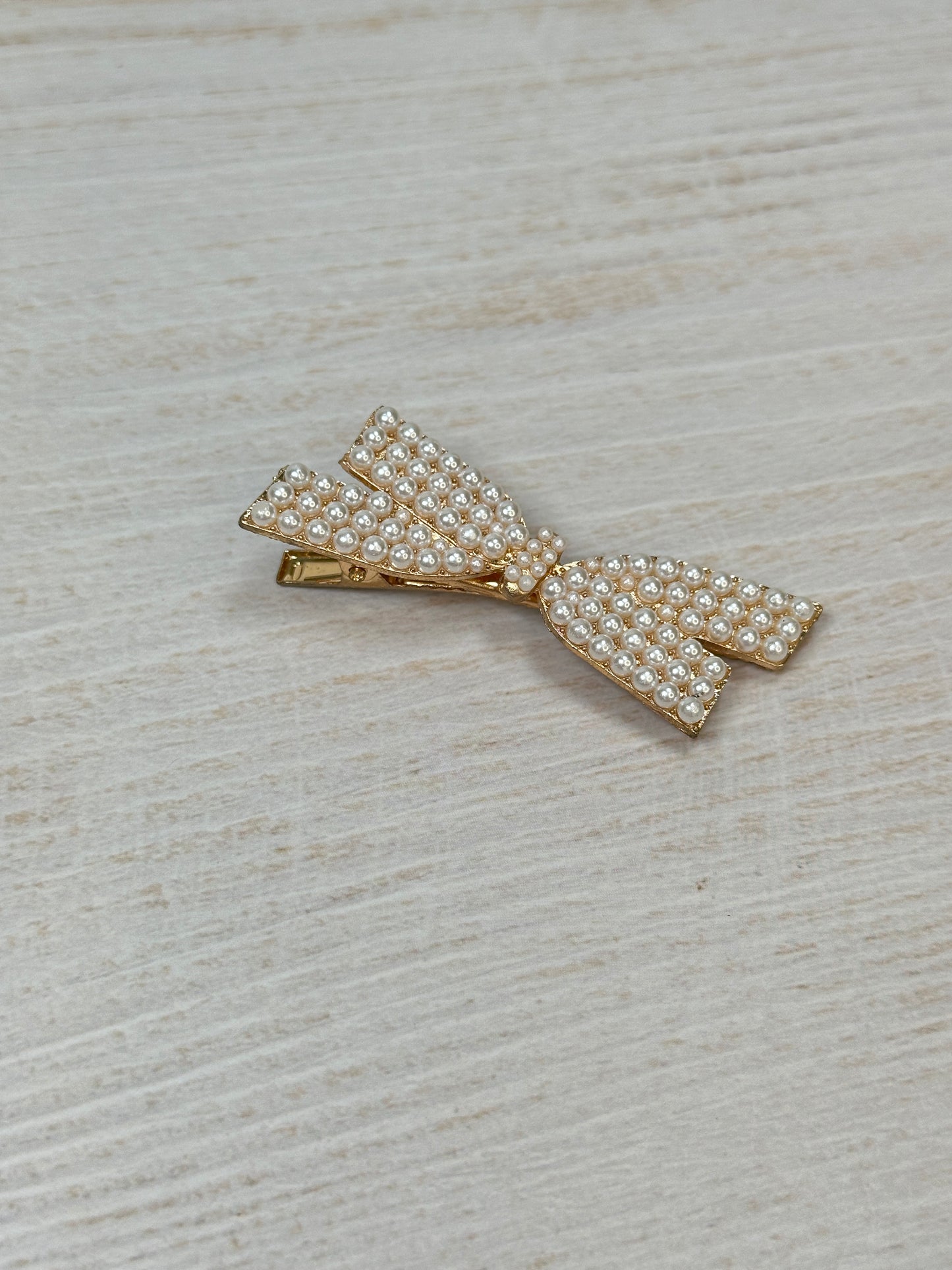 Pearl Bow Hair Pin