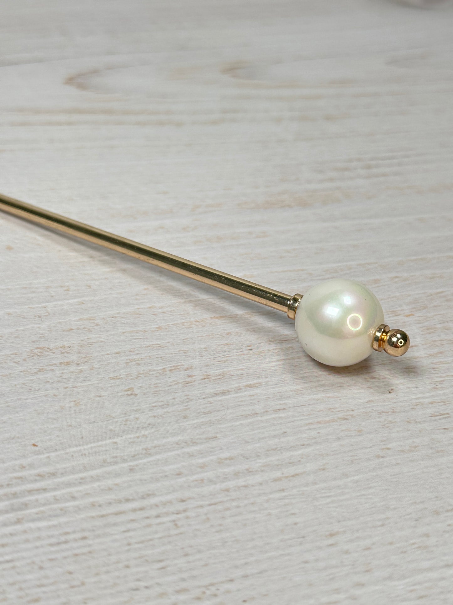 Elegant Pearl Hair Stick