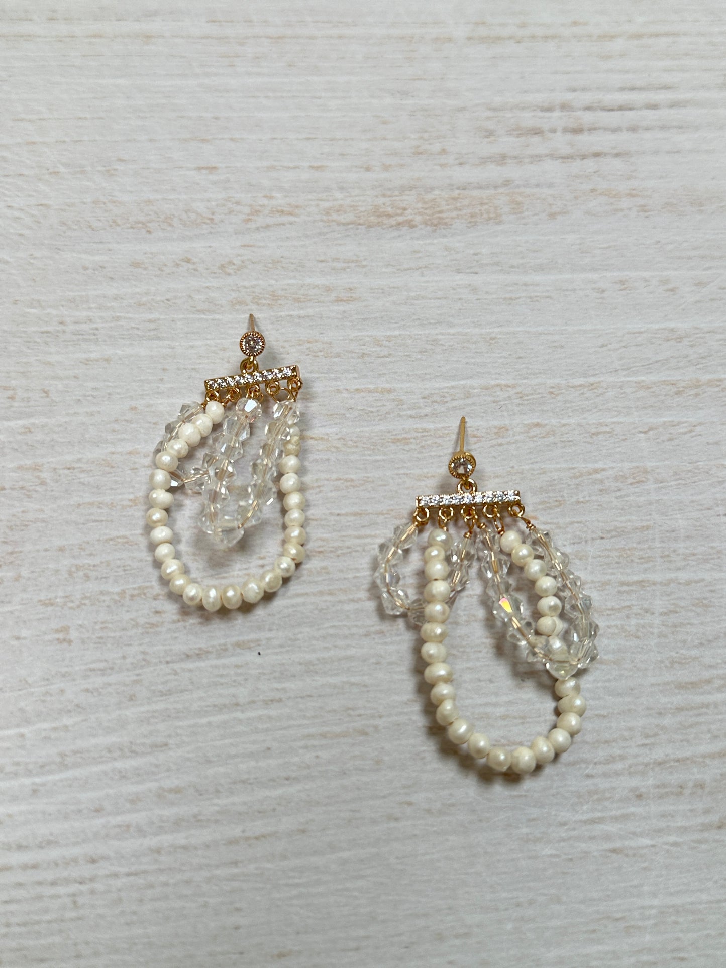 Vintage Pearl Earring