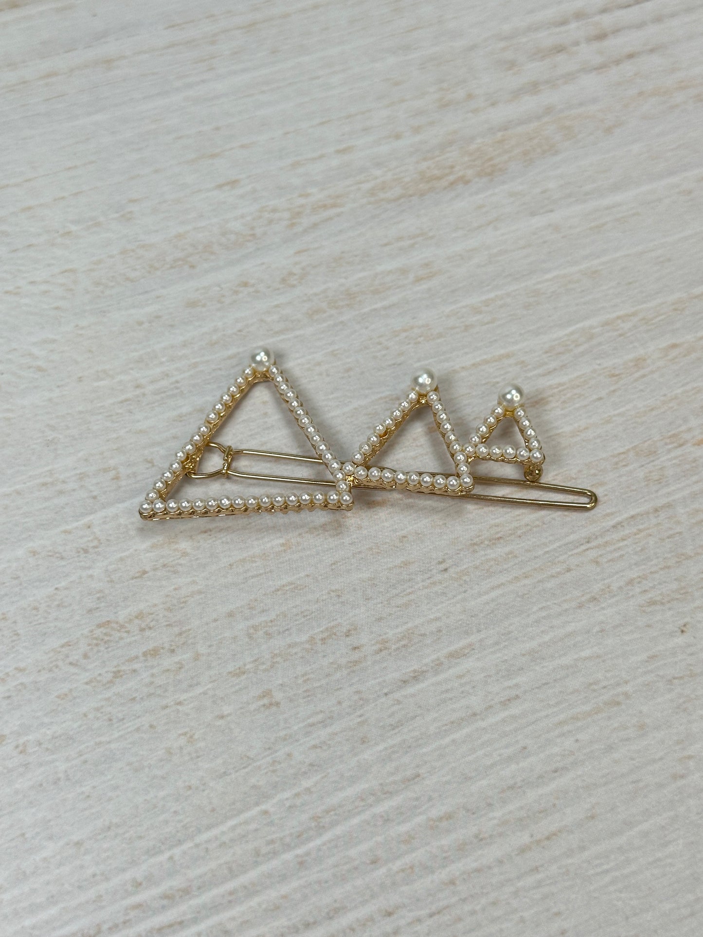 Triangle Pearl Hair Clip