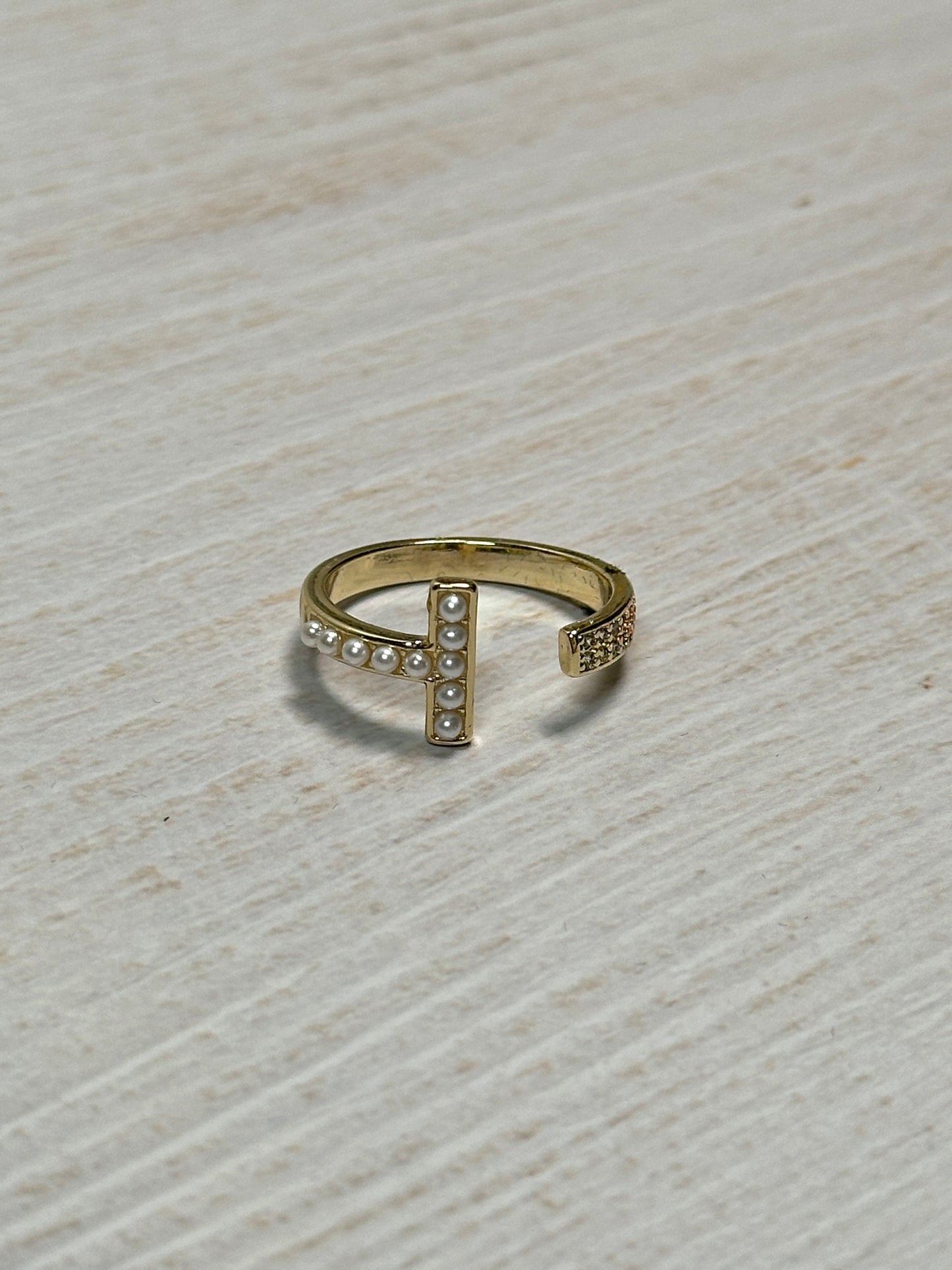 Adjustable Ring in T Shape