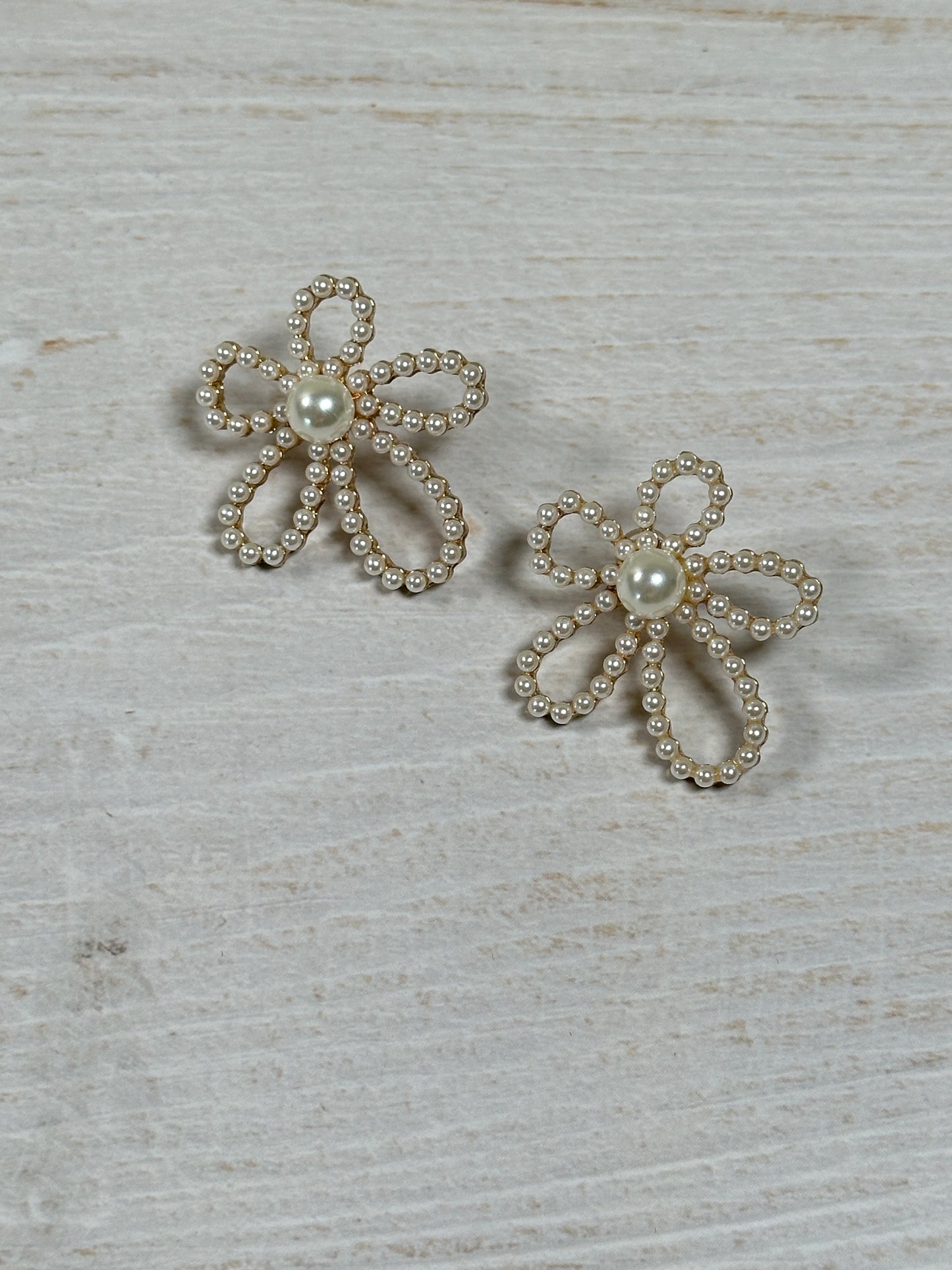 Fashion Flower Pearl Earring Big