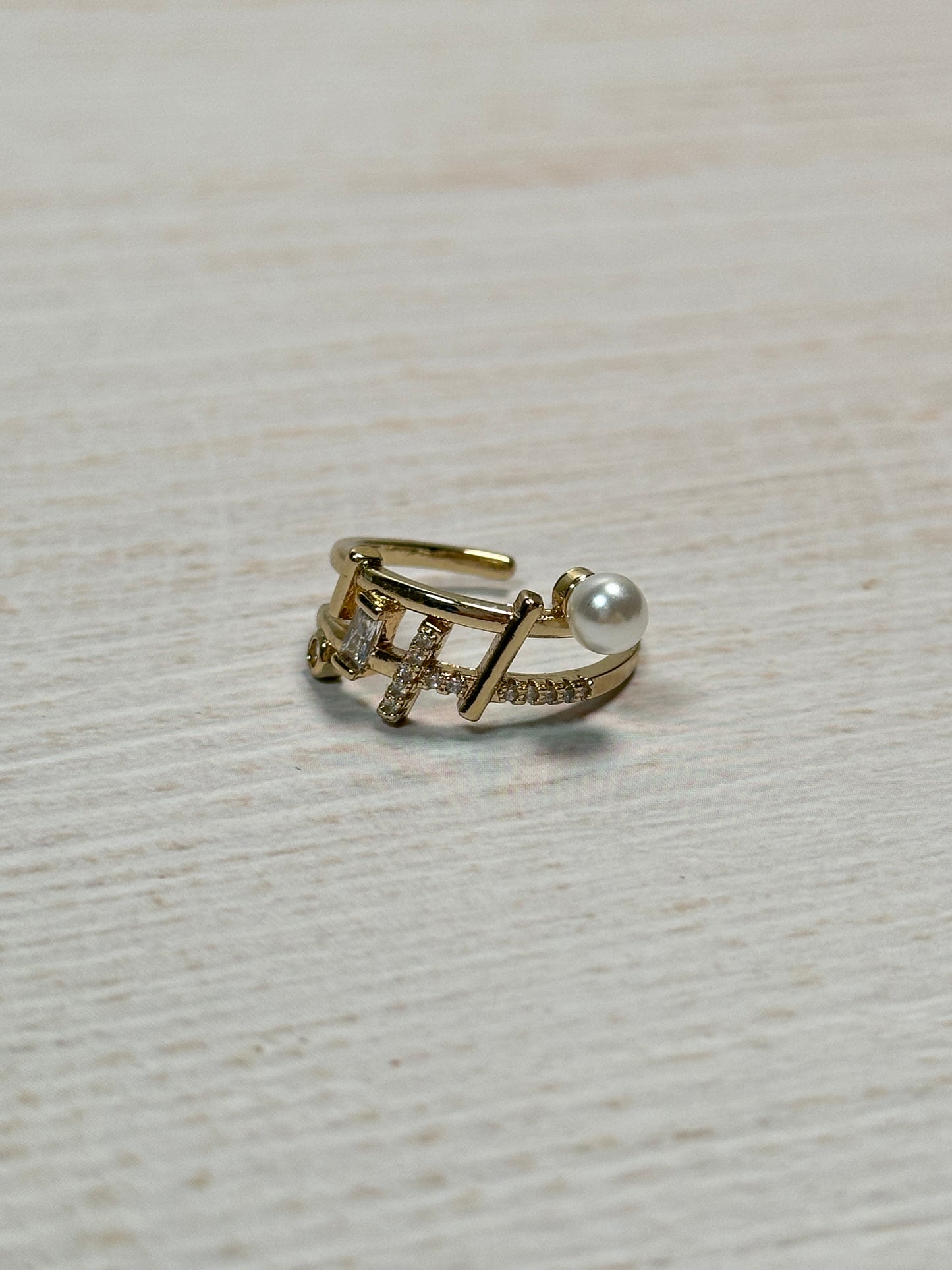 Fashion Pearl Adjustable Ring