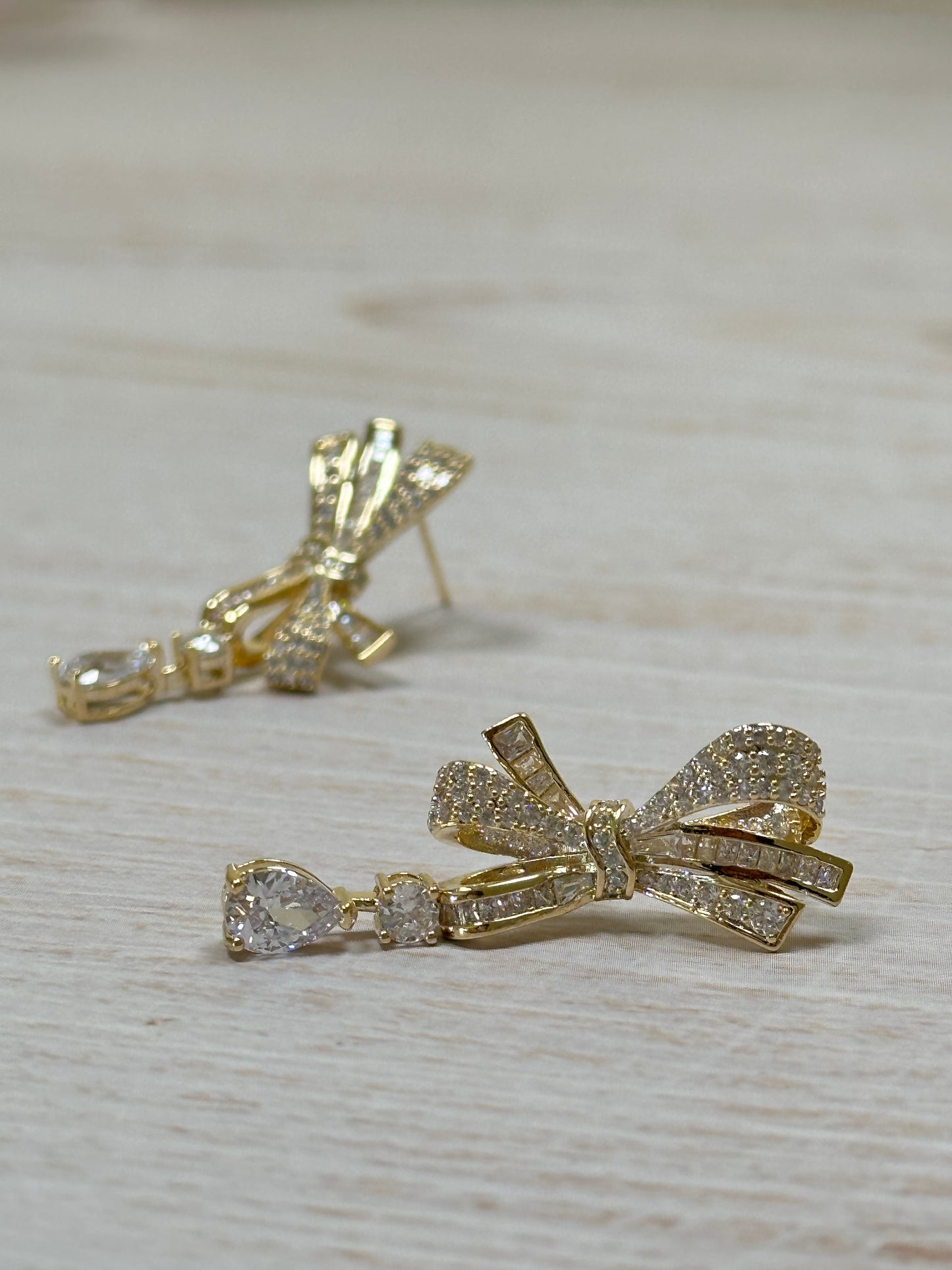 Sparkling Cubic Zirconia Bow Earring