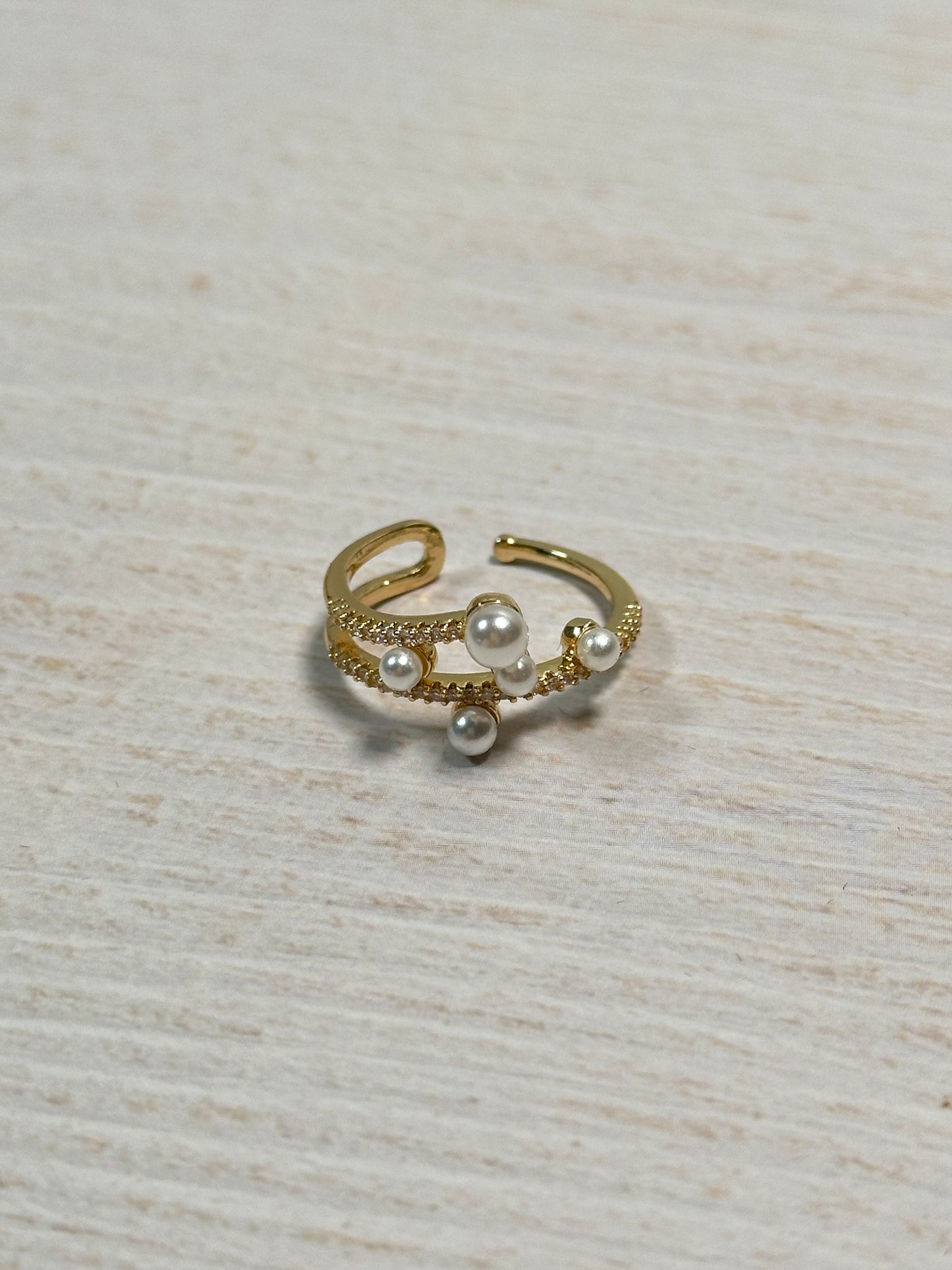 Stylish Pearl Adjustable Ring