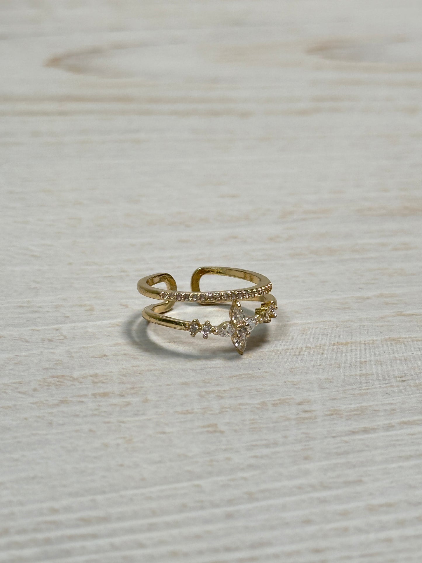 Fashion Design Adjustable Ring