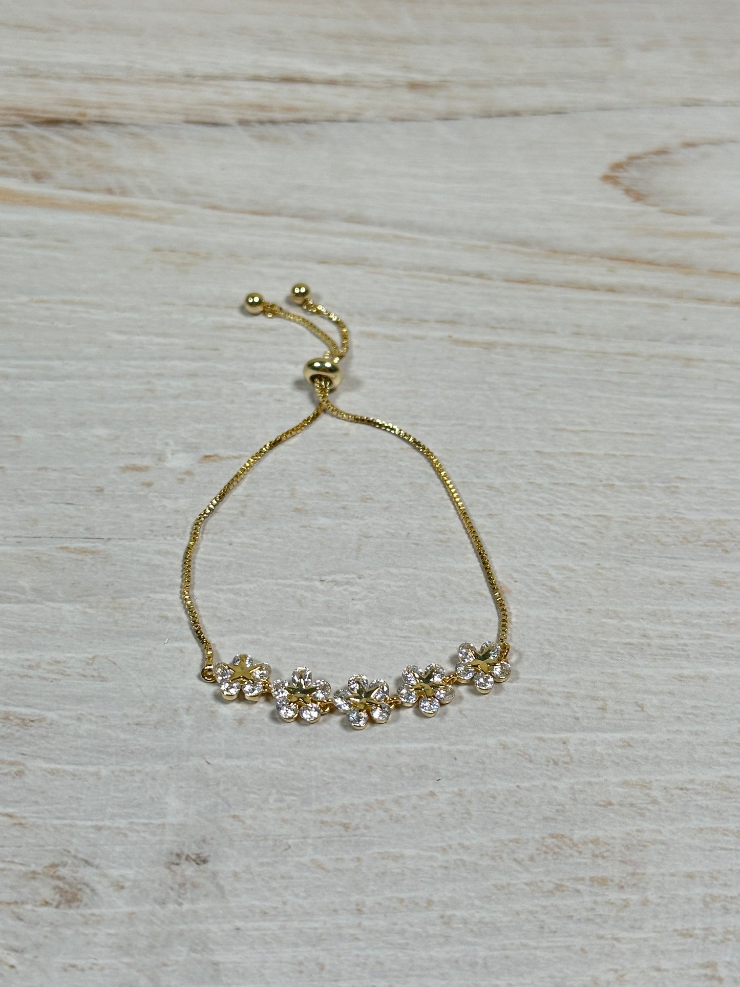 Sparkling Flower Bracelet