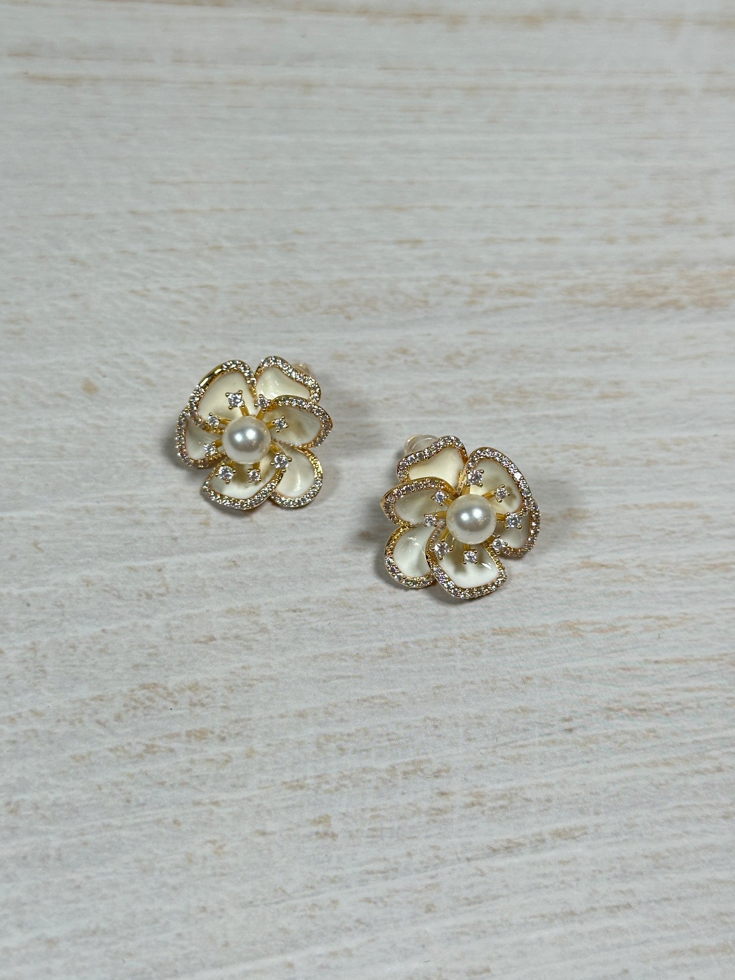 Beautiful Flower Earring