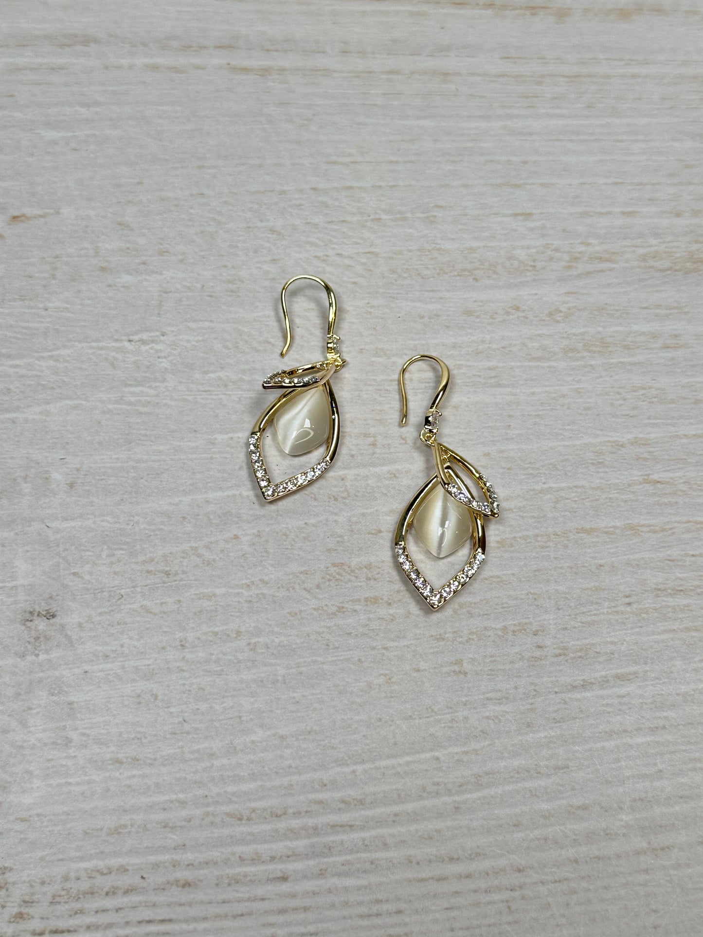 Limited! Women Stylish Opal Hook Earrings