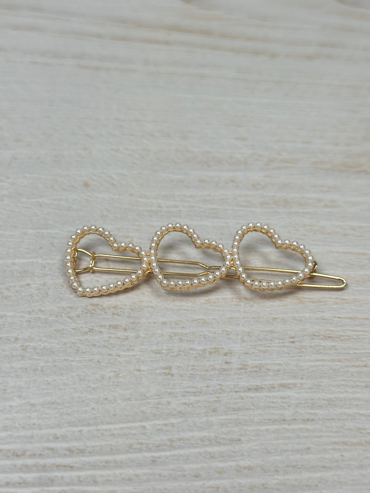 Heart Pearl Clip