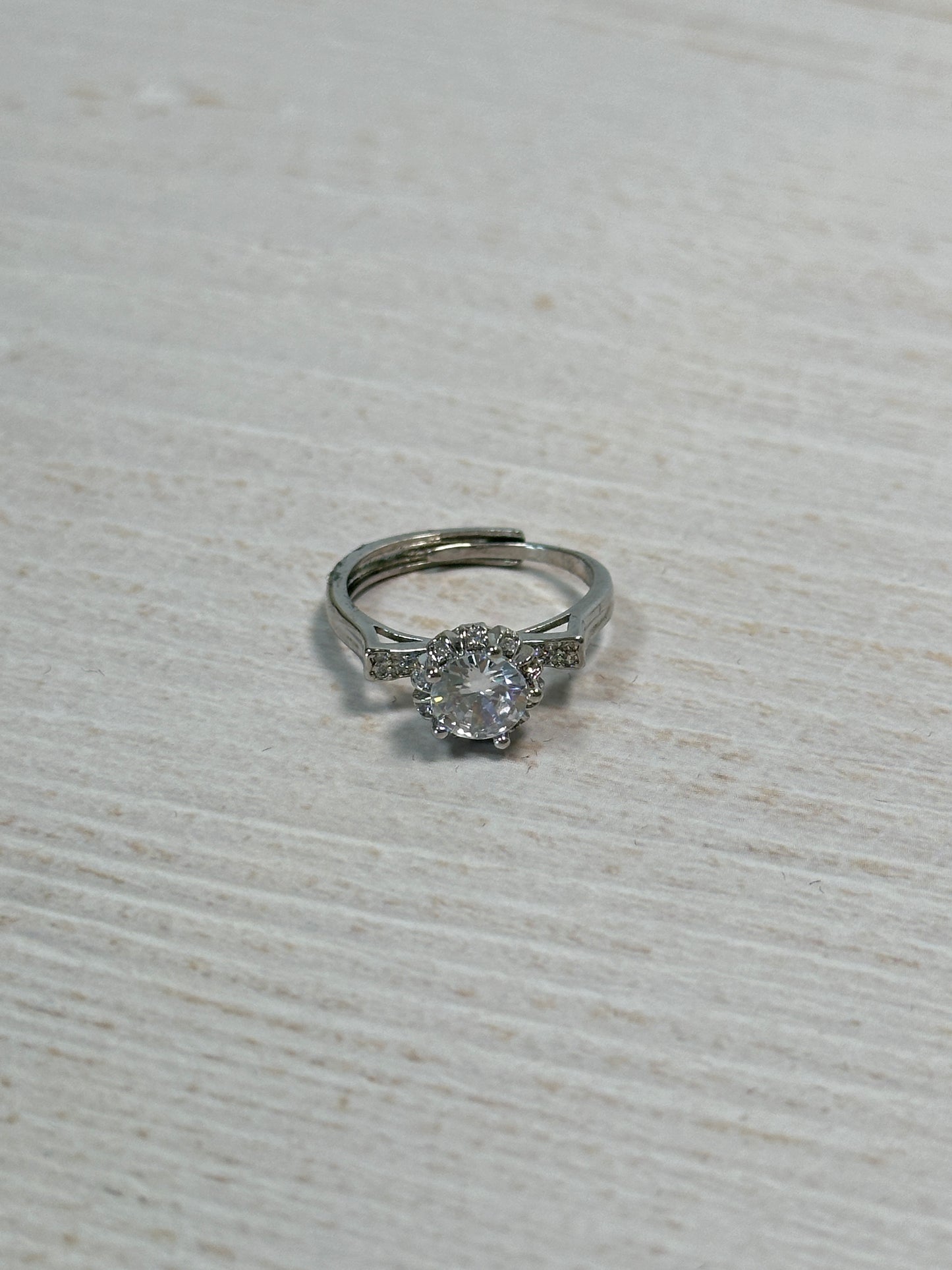 Sparkling Adjustable Ring with Cubic Zirconia