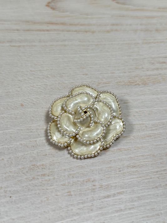 Flower Brooch with Pearl