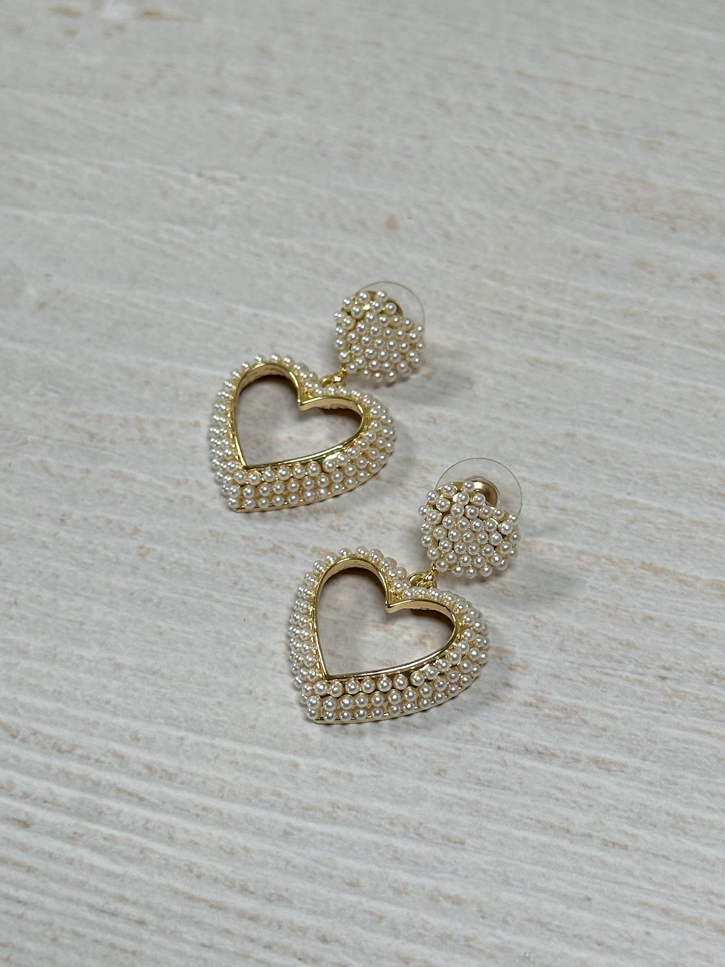 Heart Pearl Earring