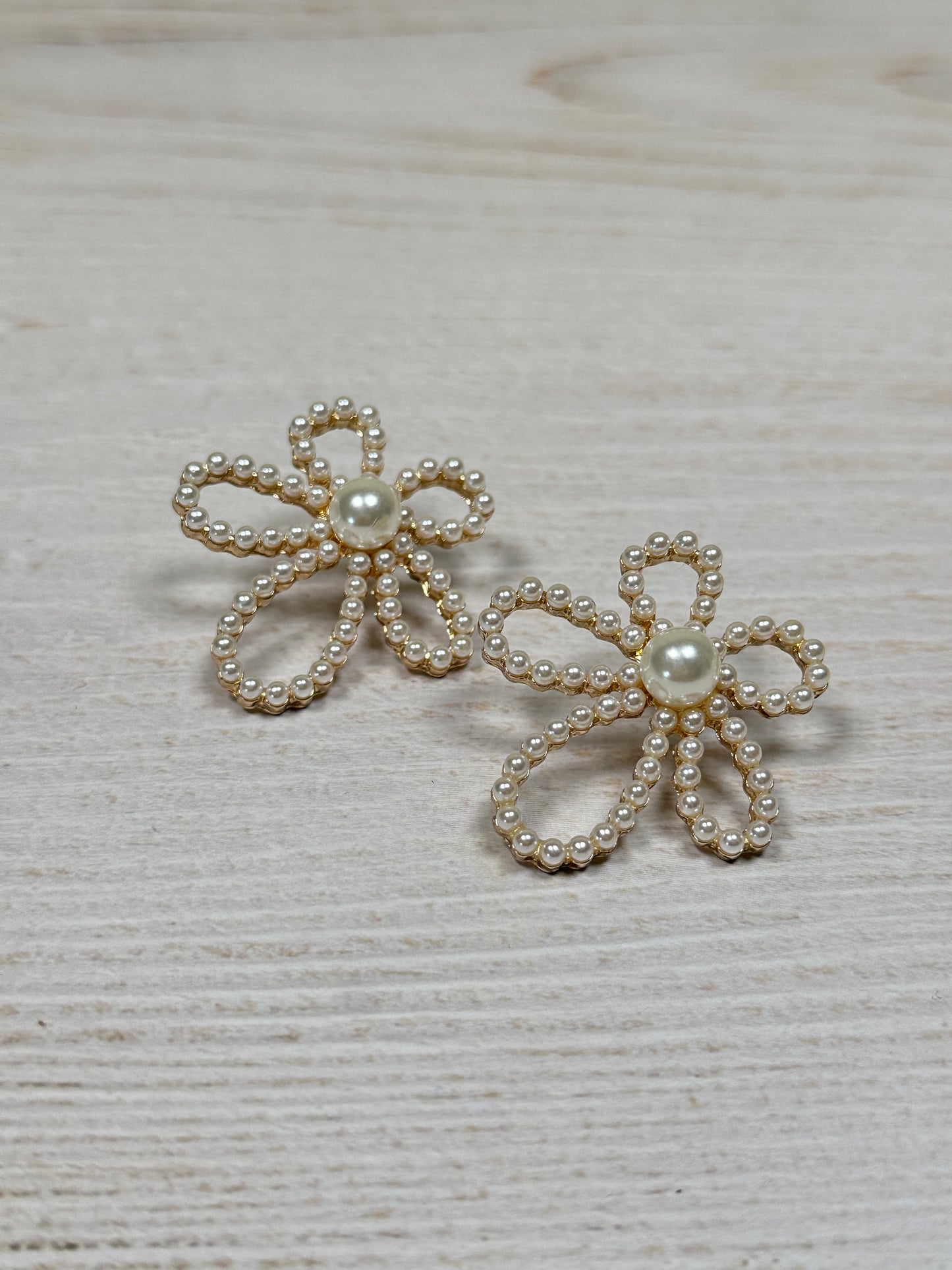 Fashion Flower Pearl Earring Big