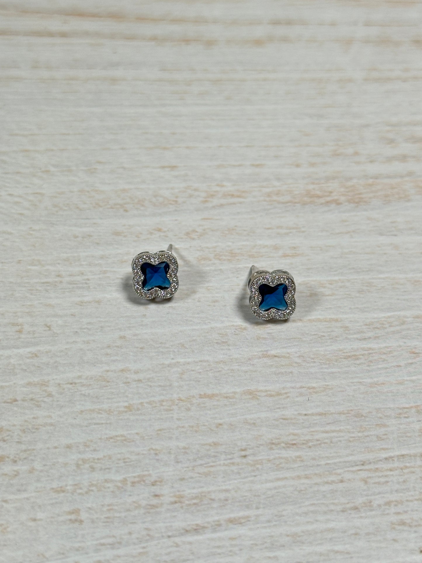 Cubic Zirconia Stud