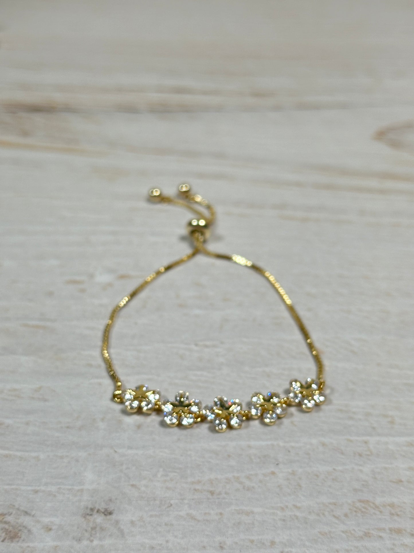 Sparkling Flower Bracelet