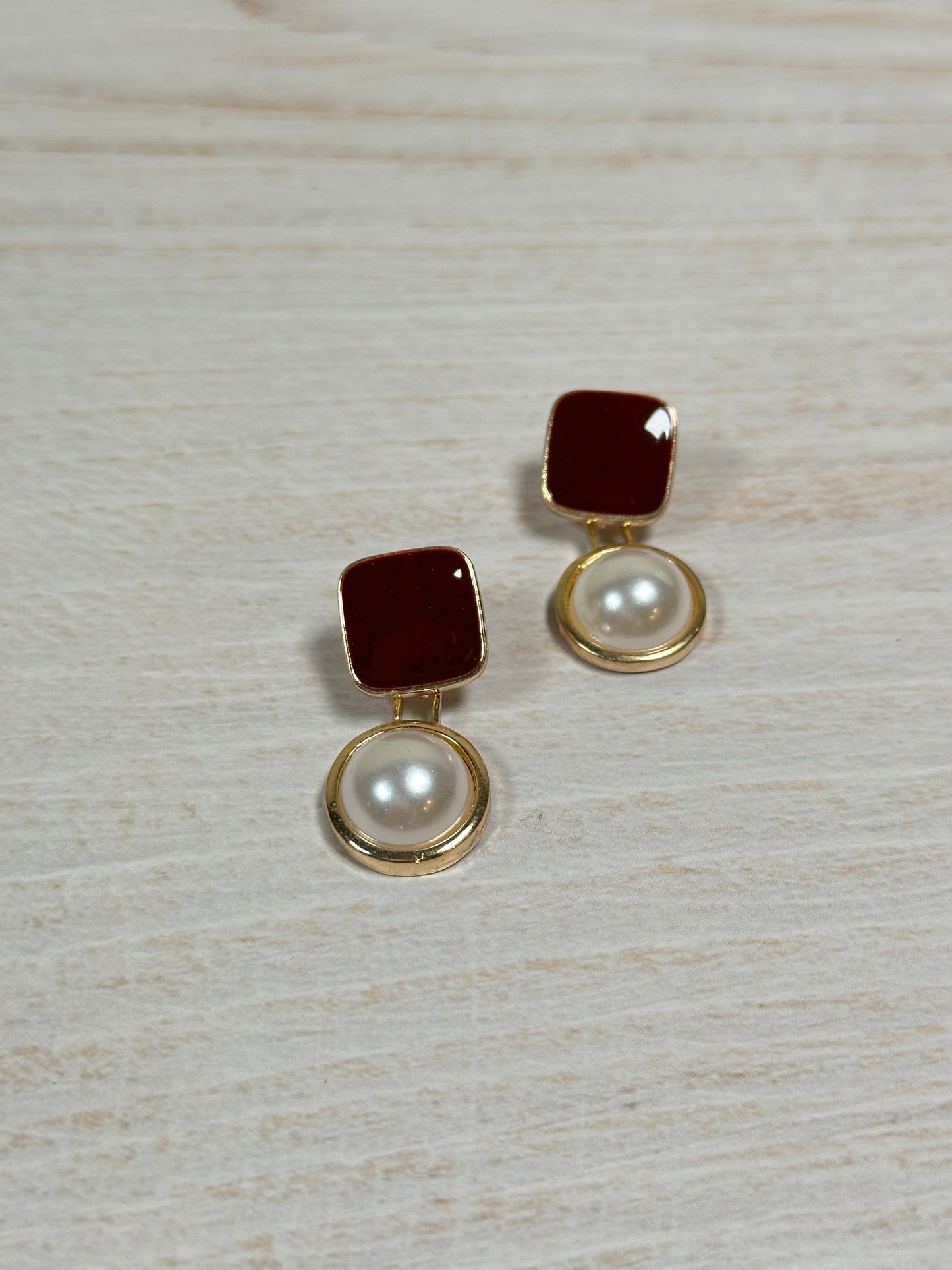 Fashion Pearl Earring