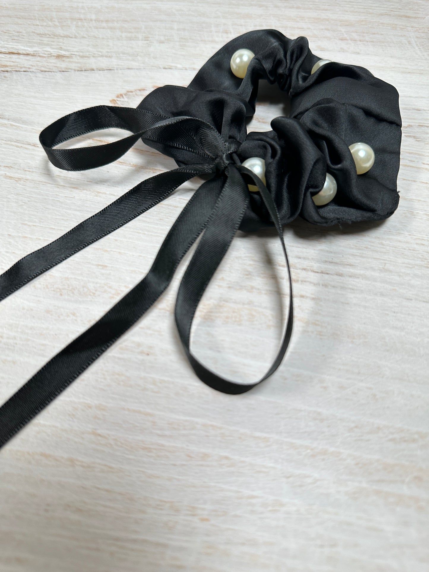 Pearl Hair Tie with Ribbon