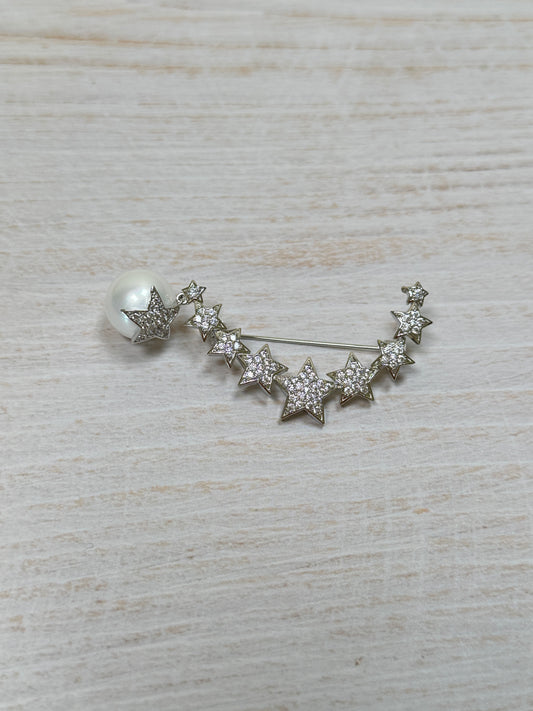 Unique Design Star Brooch