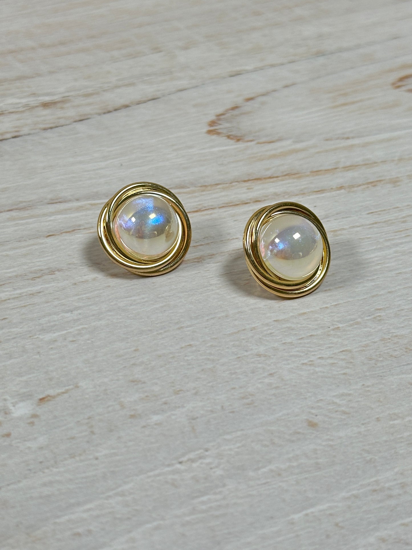 Stylish Round Earring