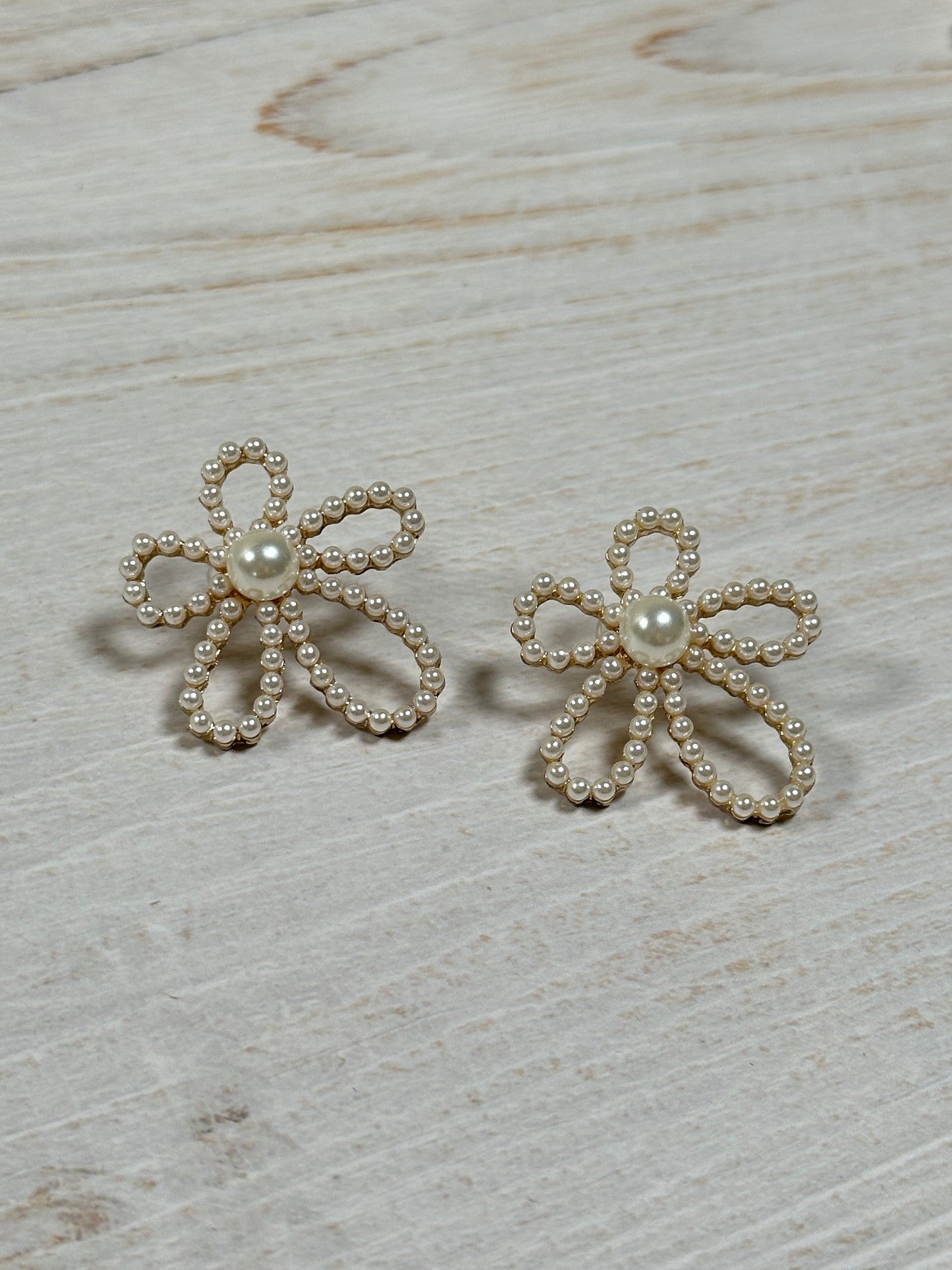 Fashion Flower Pearl Earring Big