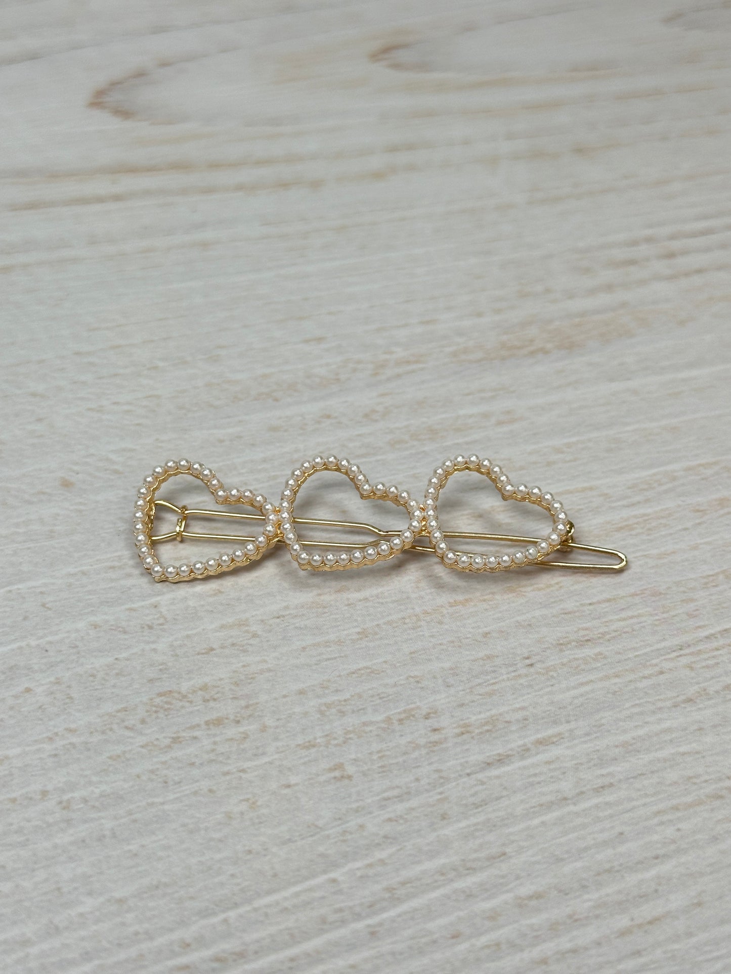 Heart Pearl Clip