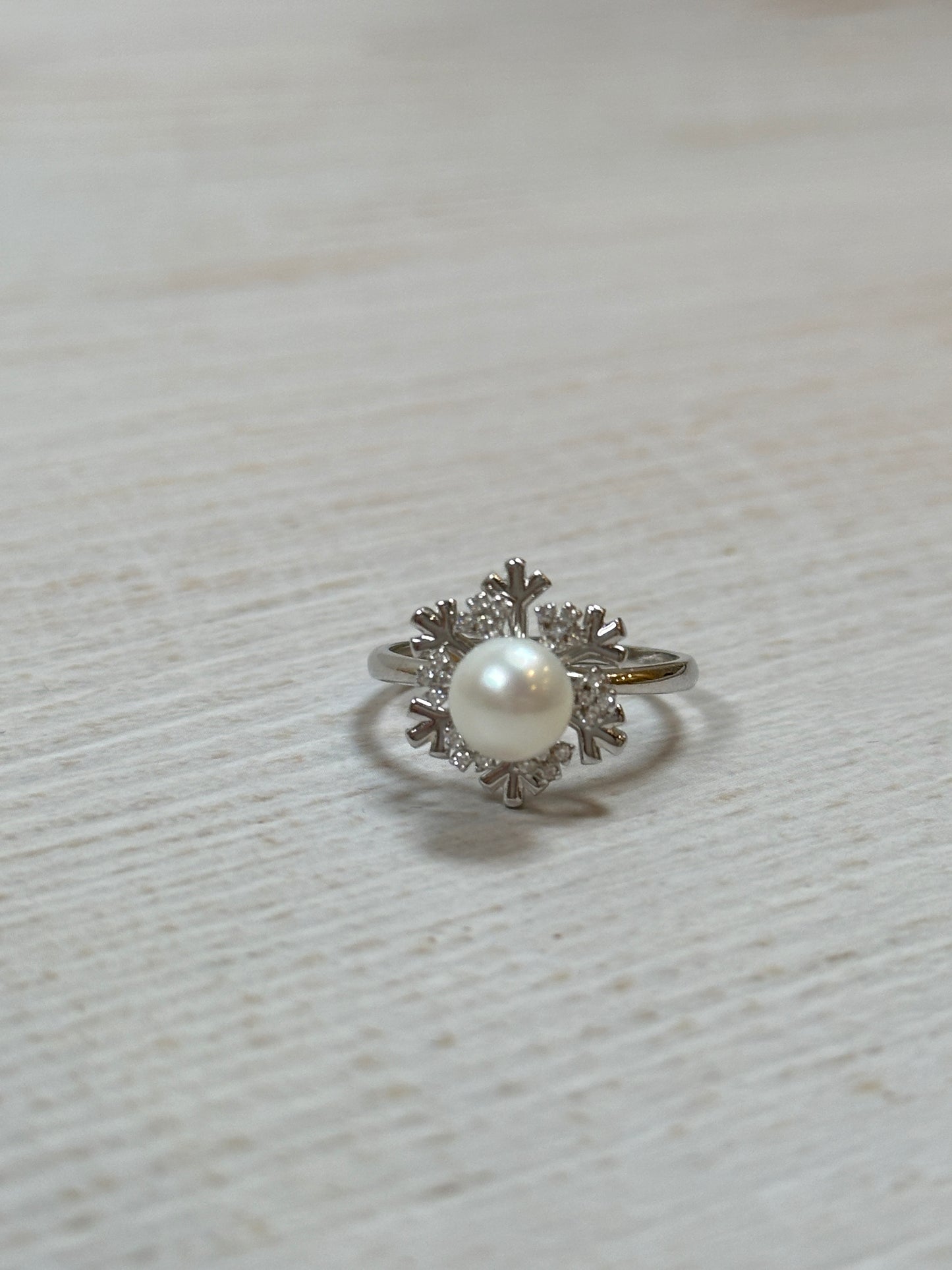 Snow Flake Real Pearl with Cubic Zirconia Adjustable Ring